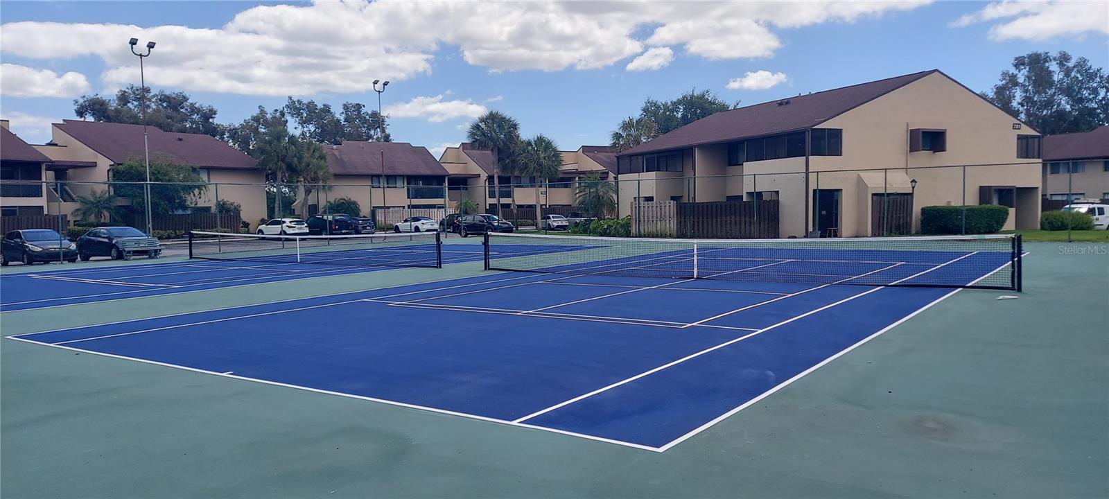 890 N VILLAGE DR N #204, ST PETERSBURG, FL, 33716