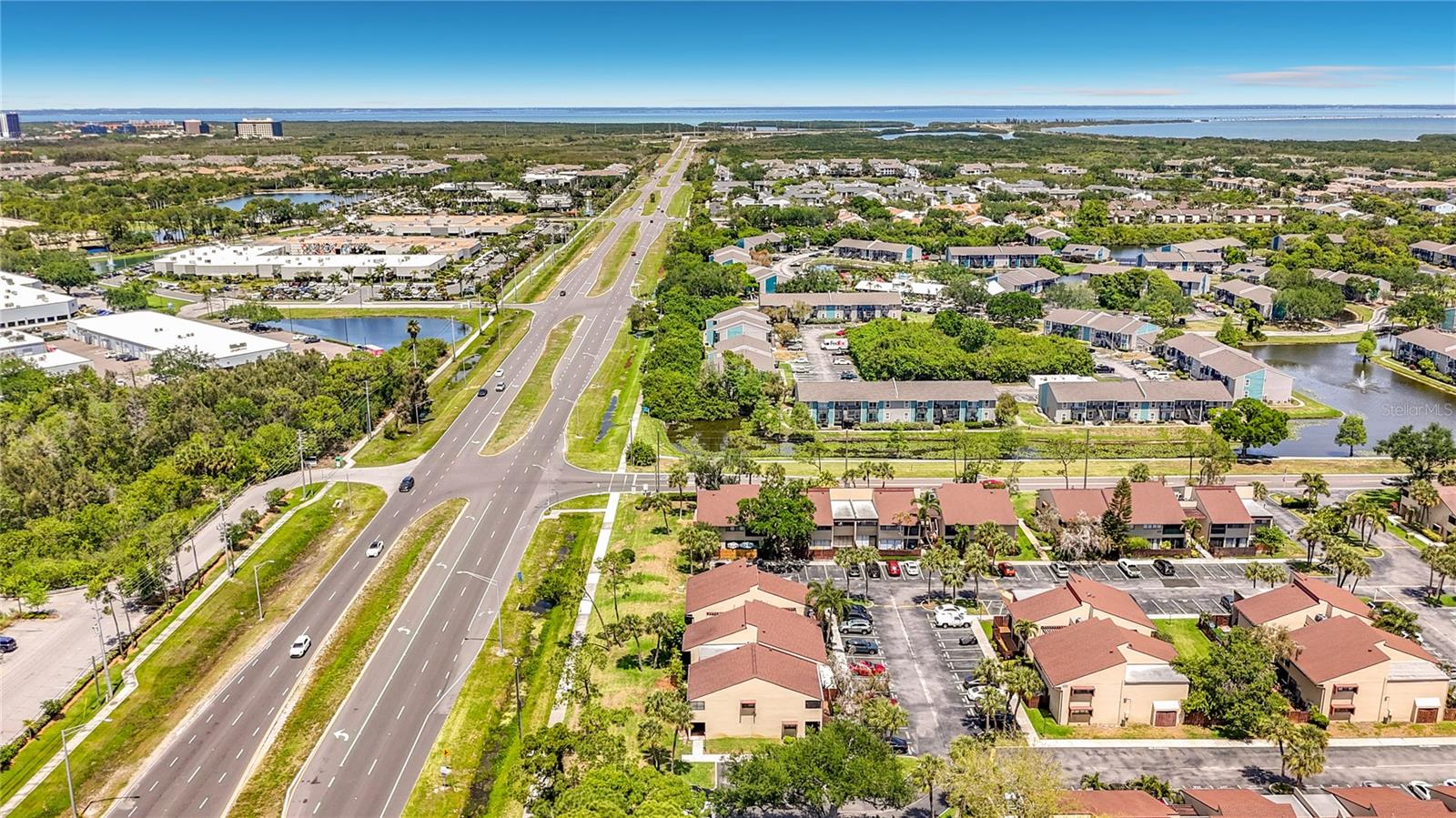 890 N VILLAGE DR N #204, ST PETERSBURG, FL, 33716