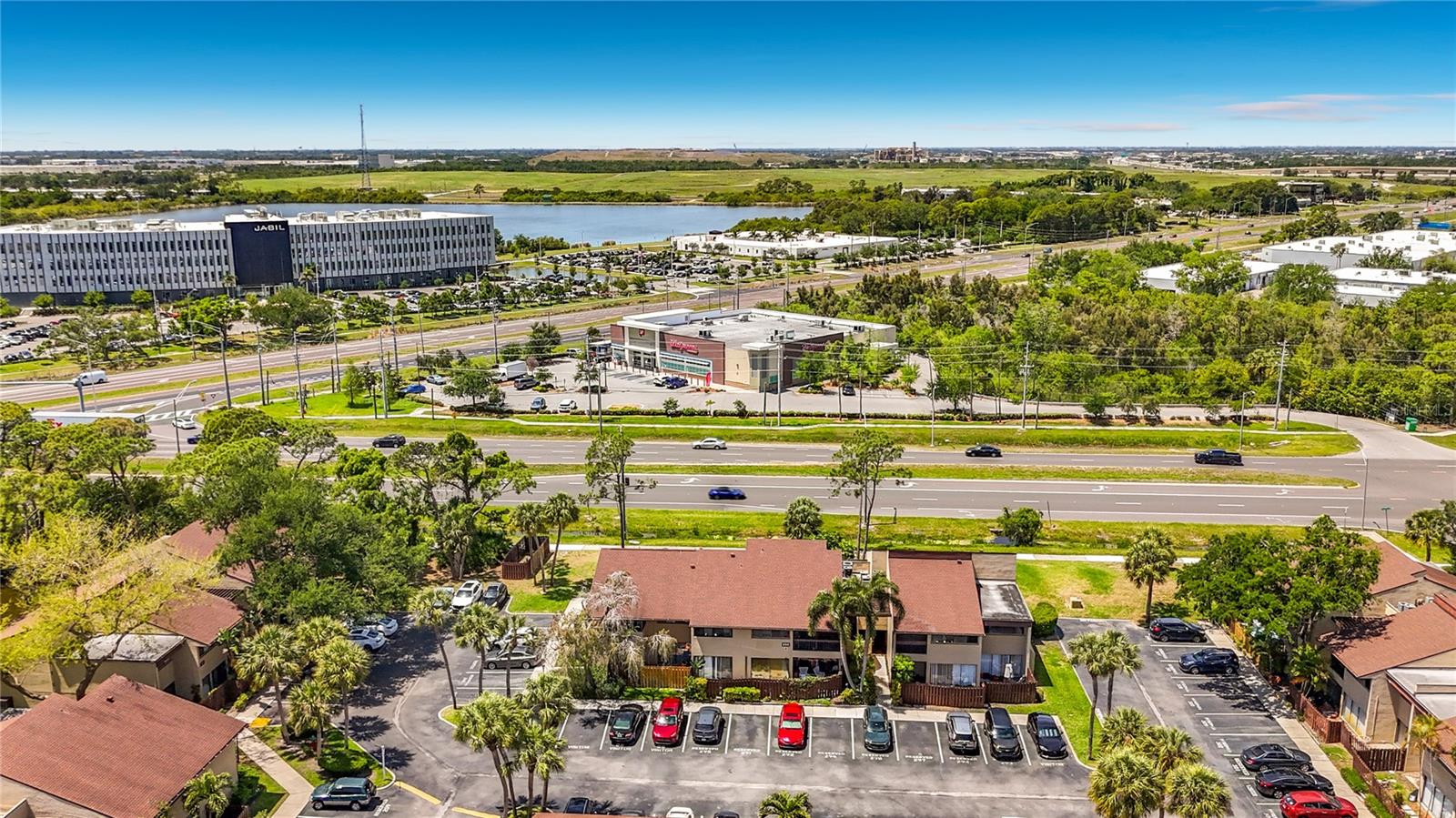 890 N VILLAGE DR N #204, ST PETERSBURG, FL, 33716