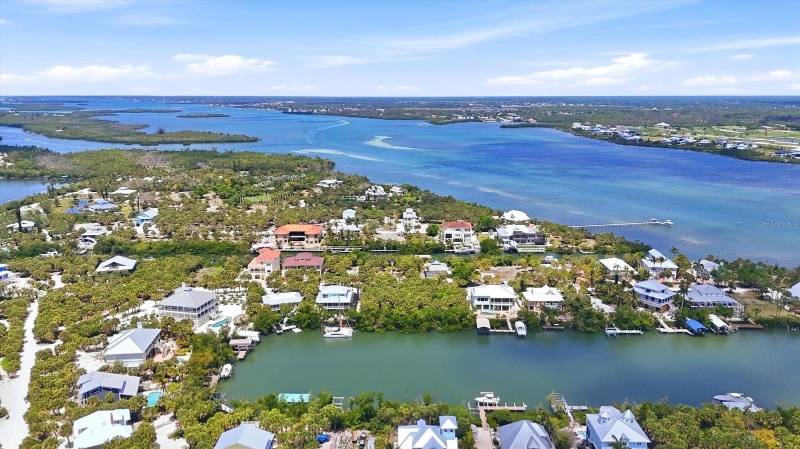 70 PALM DR, PLACIDA, FL, 33946