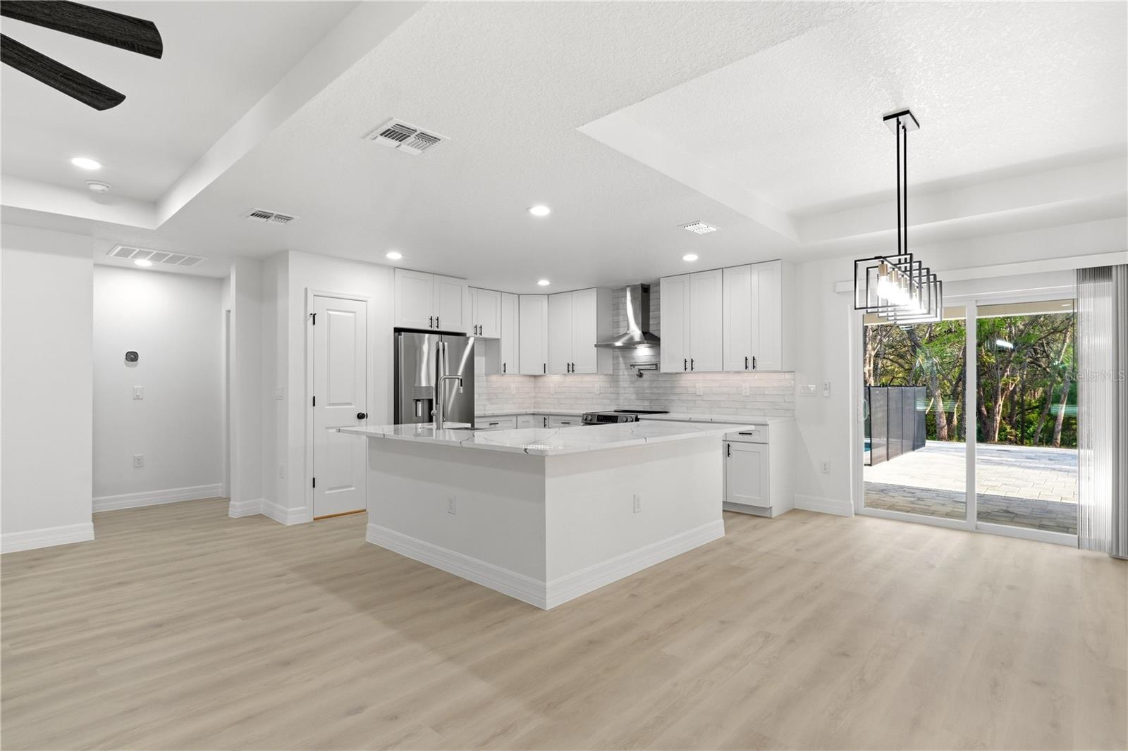 12116 PETREL AVE, WEEKI WACHEE, FL, 34614