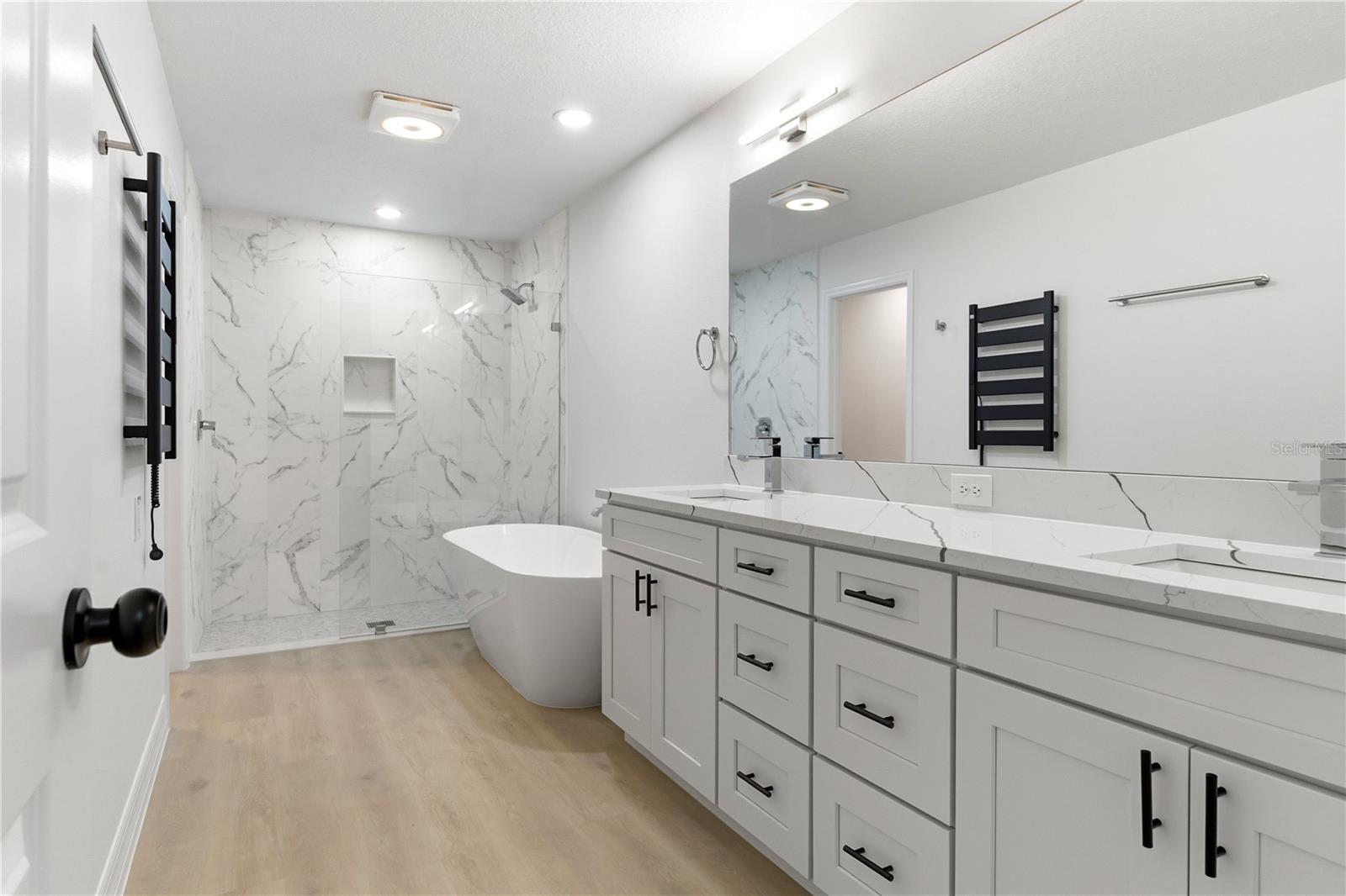 12116 PETREL AVE, WEEKI WACHEE, FL, 34614