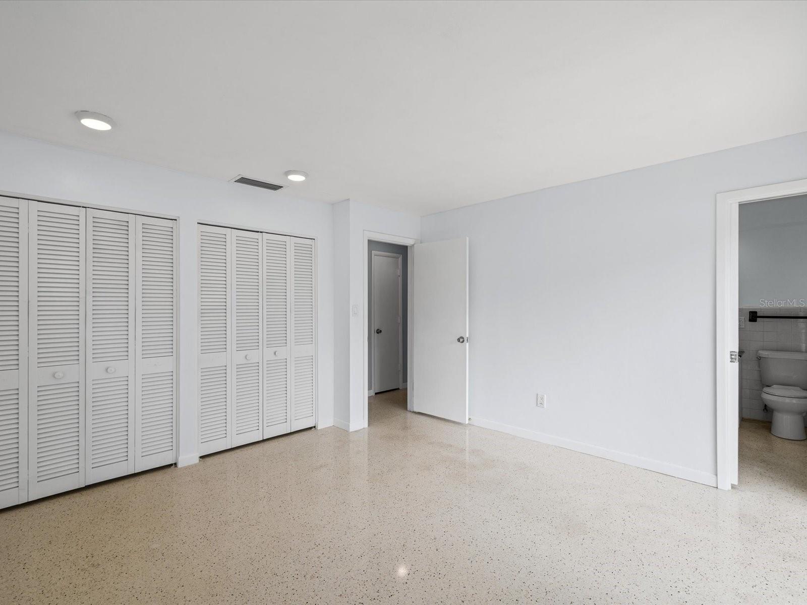 865 IMPERIAL DR, LARGO, FL, 33771