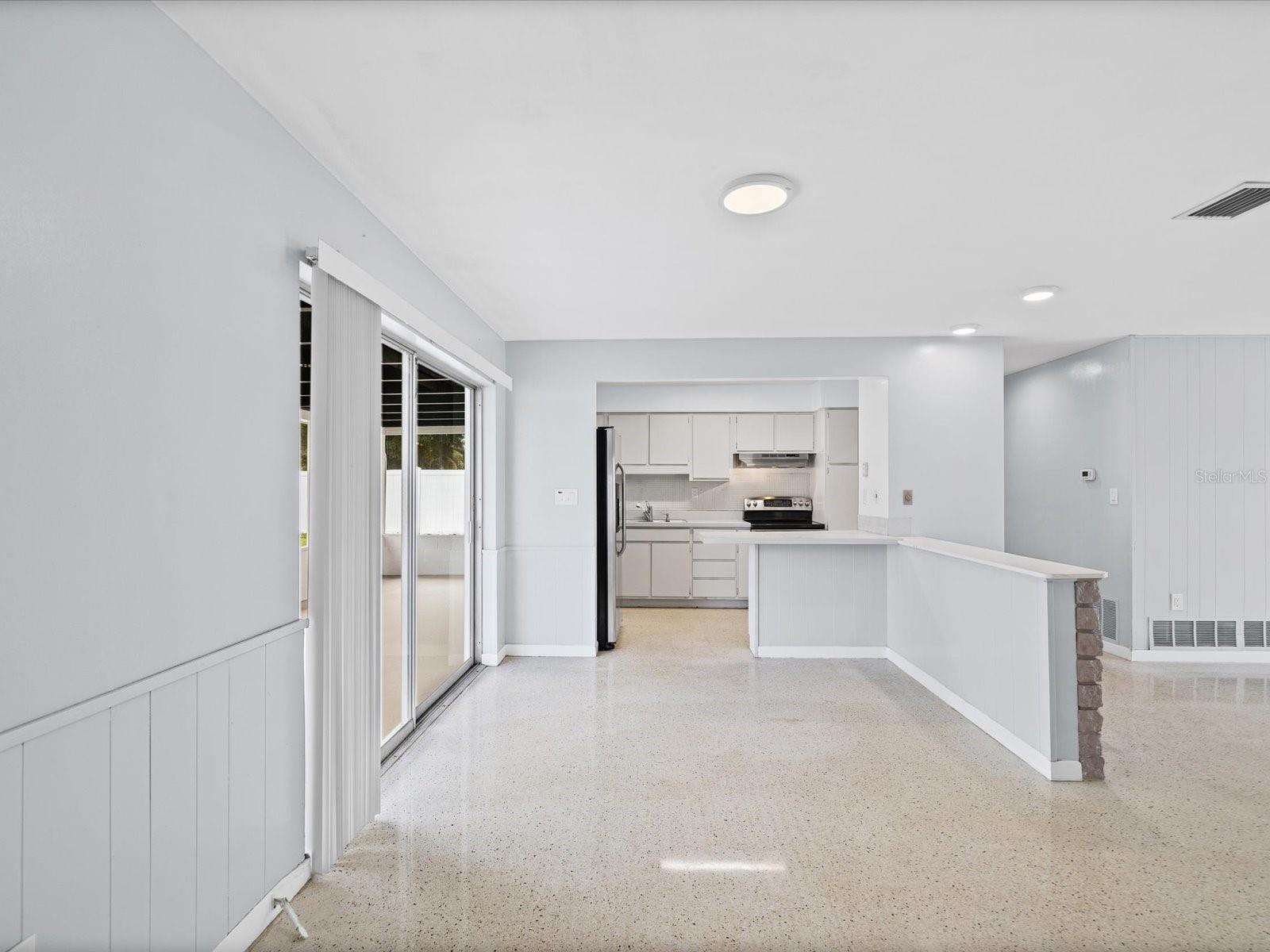 865 IMPERIAL DR, LARGO, FL, 33771