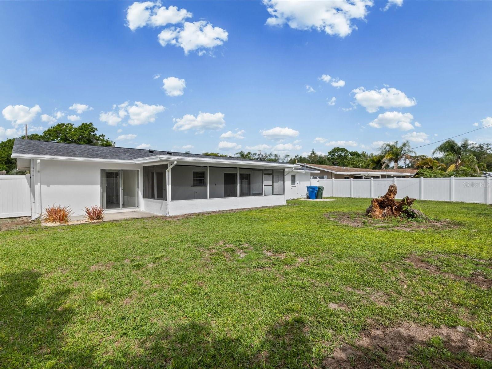 865 IMPERIAL DR, LARGO, FL, 33771