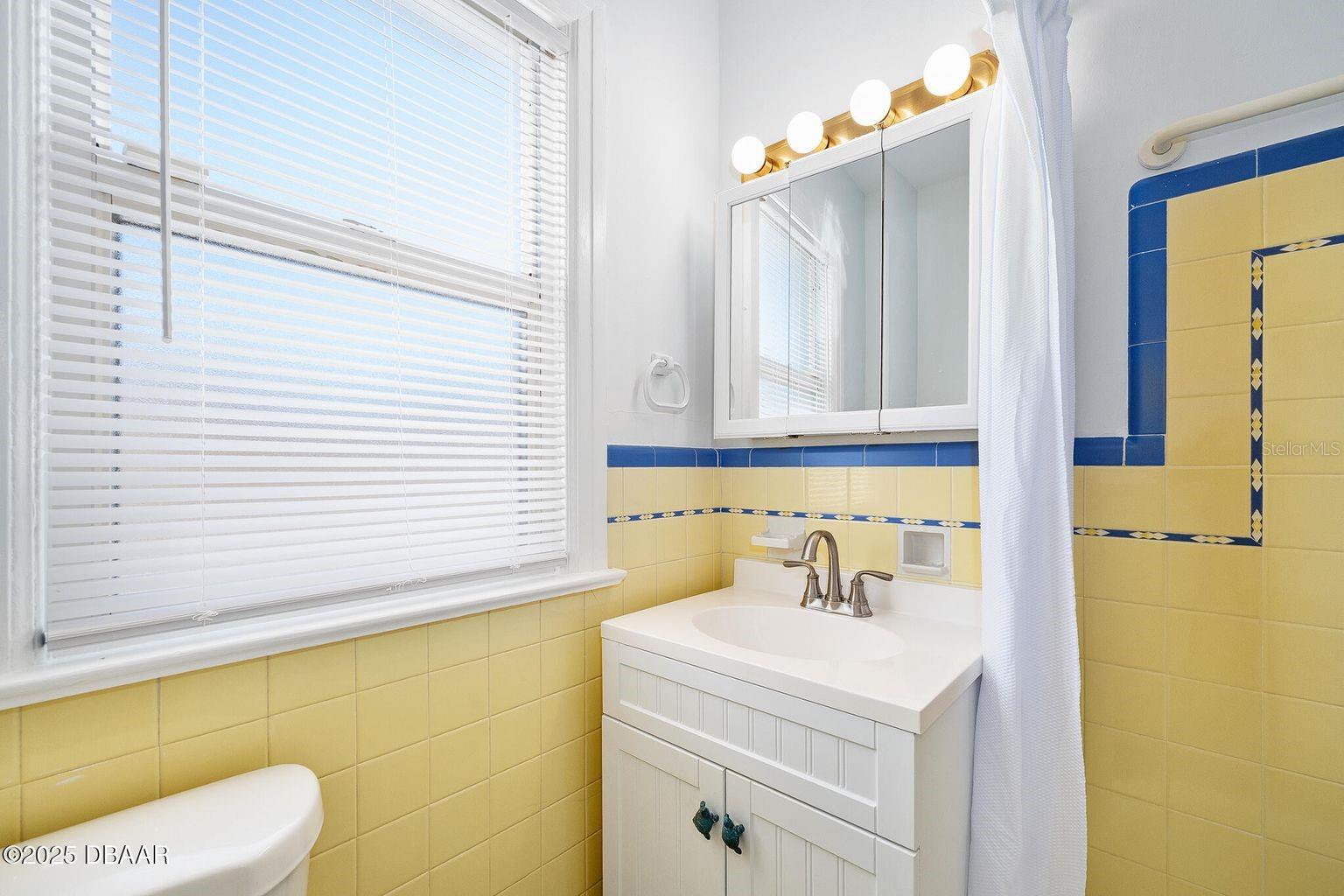 448 NAUTILUS AVE, DAYTONA BEACH, FL, 32118