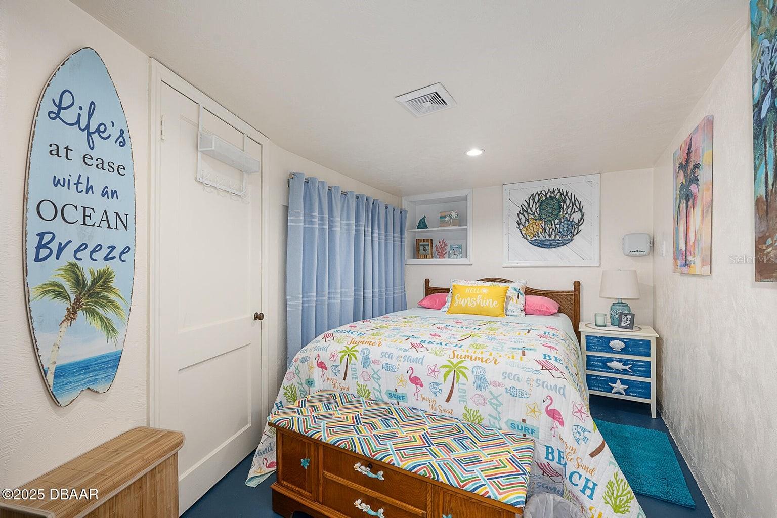 448 NAUTILUS AVE, DAYTONA BEACH, FL, 32118