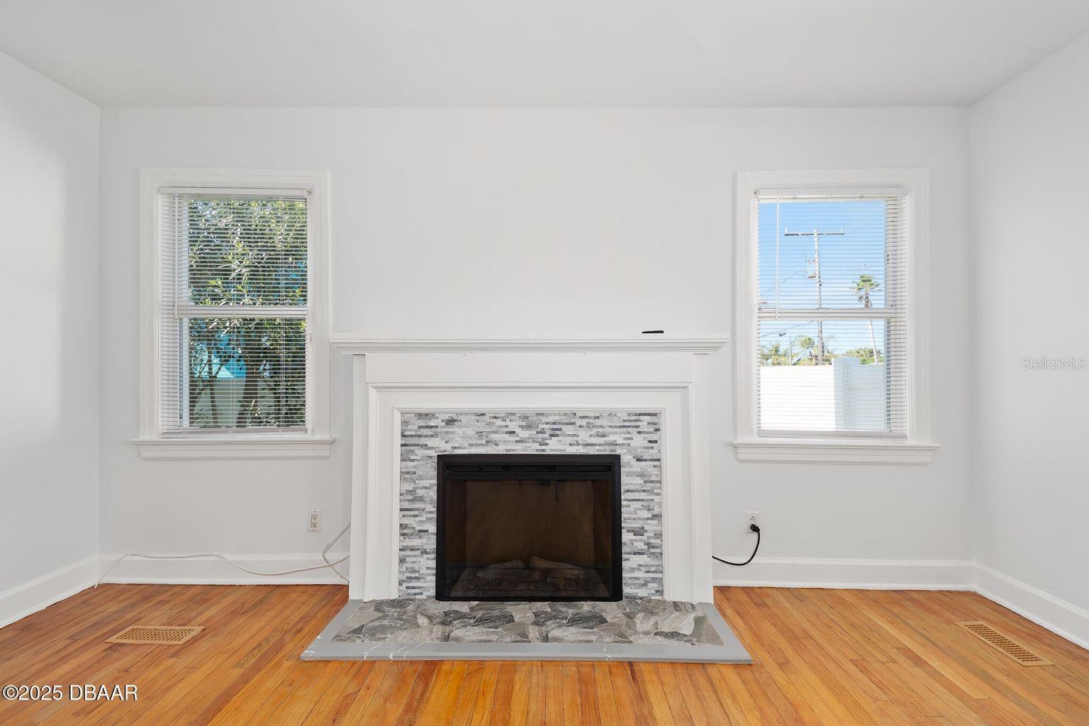 448 NAUTILUS AVE, DAYTONA BEACH, FL, 32118