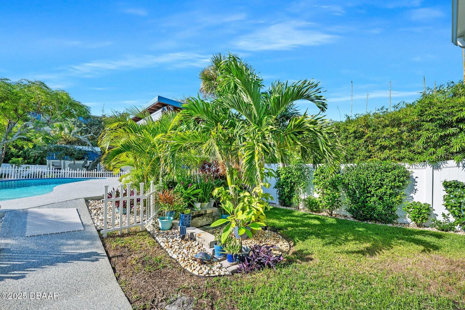 448 NAUTILUS AVE, DAYTONA BEACH, FL, 32118