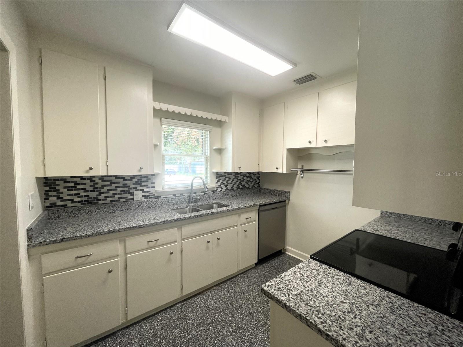 303 S AUDUBON AVE, TAMPA, FL, 33609