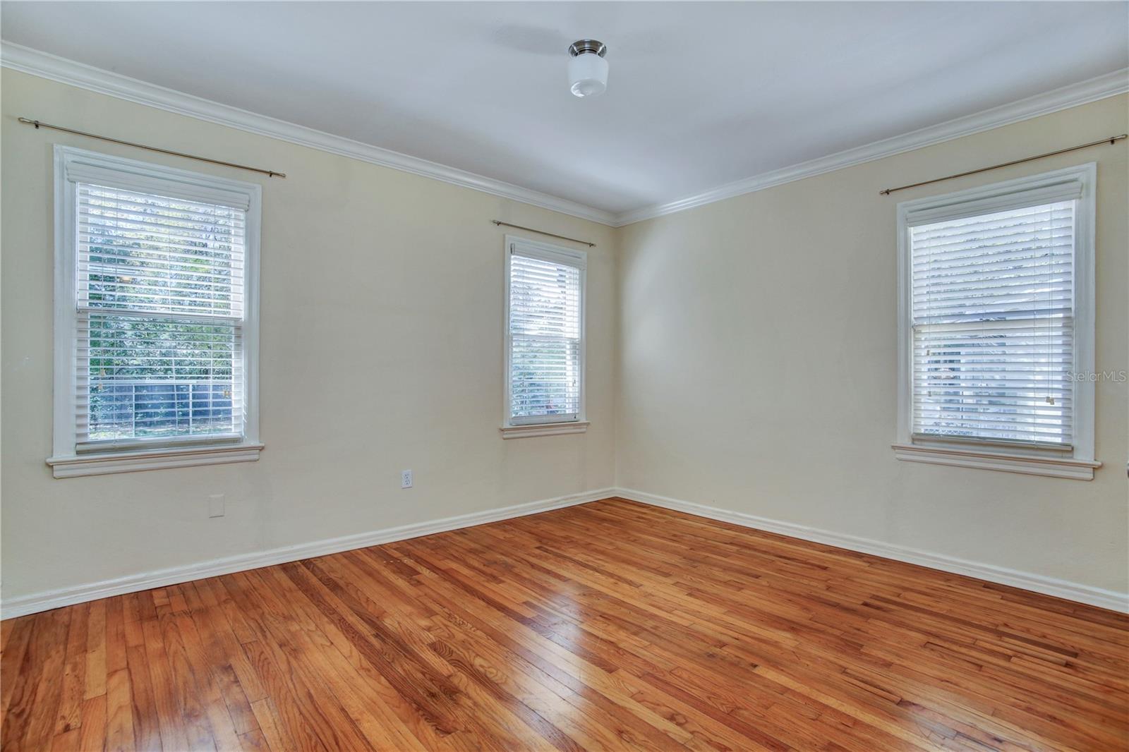 303 S AUDUBON AVE, TAMPA, FL, 33609