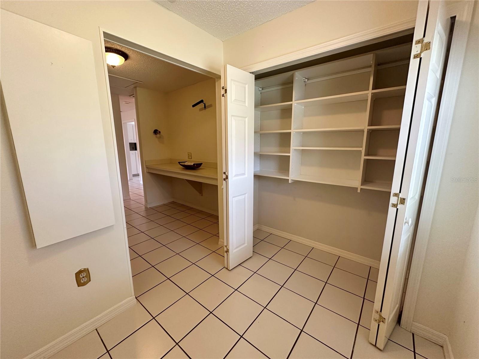 701 SPICEWOOD DR, LAKELAND, FL, 33801