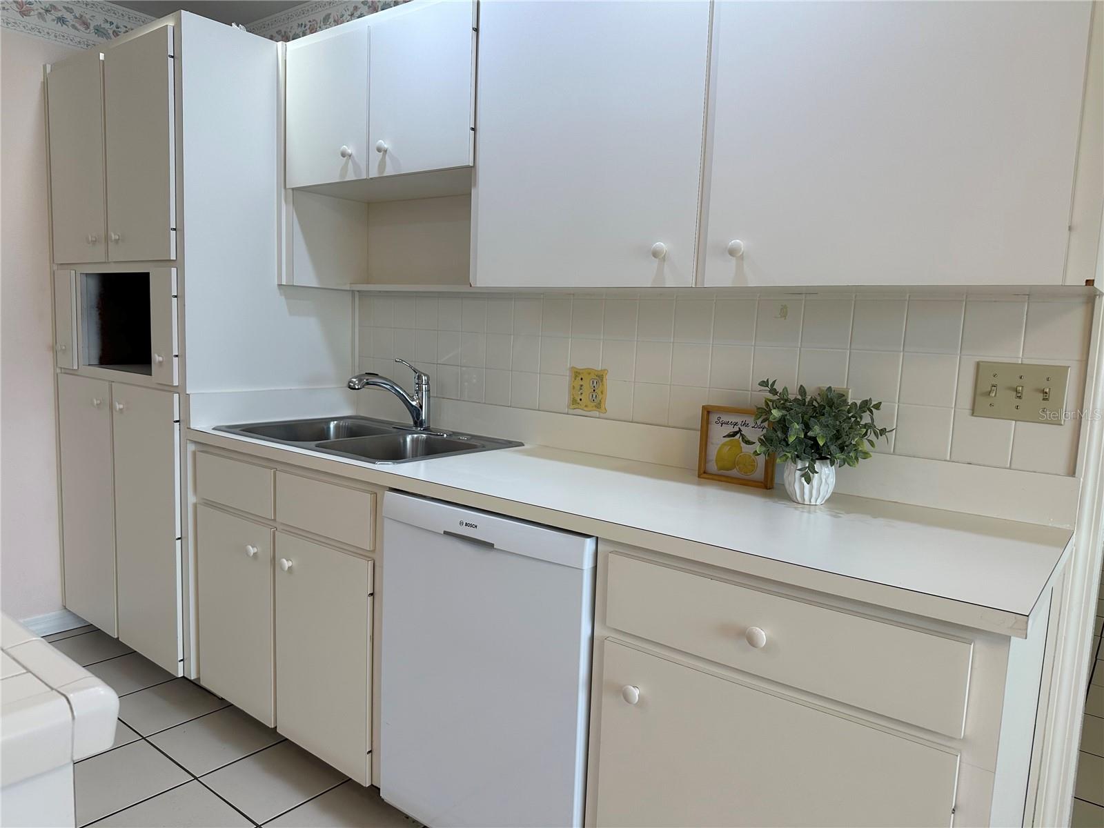 701 SPICEWOOD DR, LAKELAND, FL, 33801