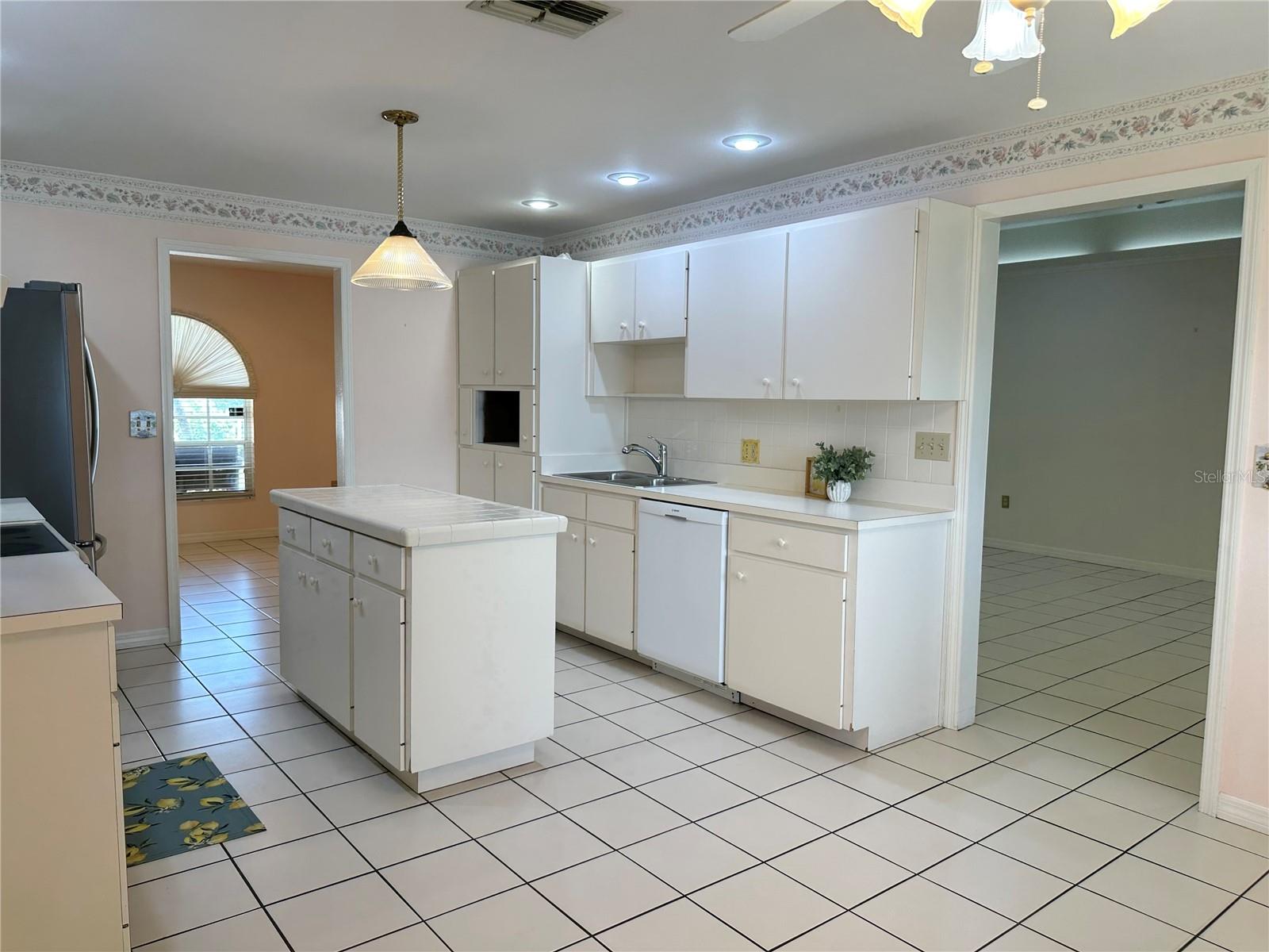 701 SPICEWOOD DR, LAKELAND, FL, 33801