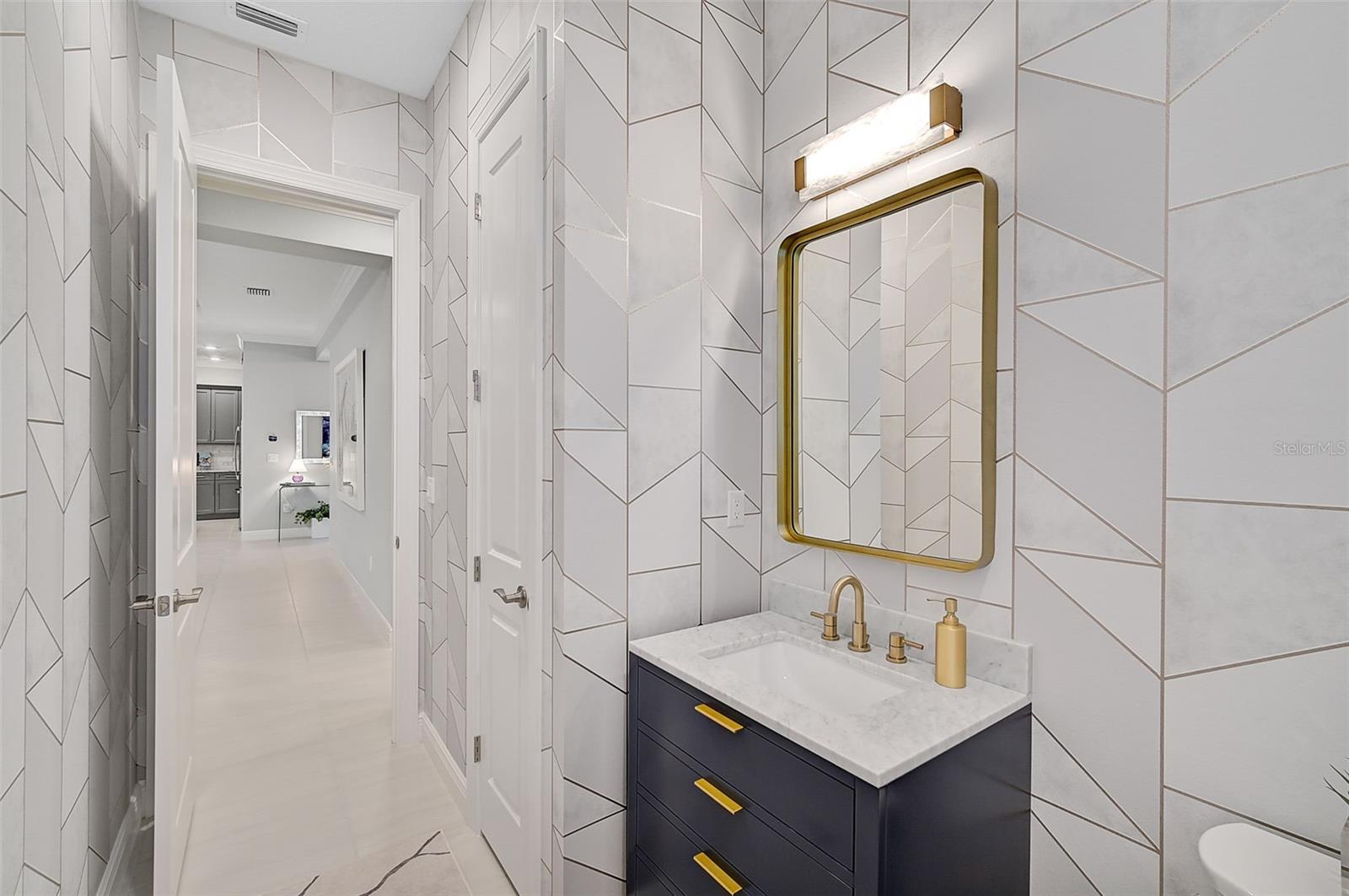 4940 SURFSIDE CIR, BRADENTON, FL, 34211