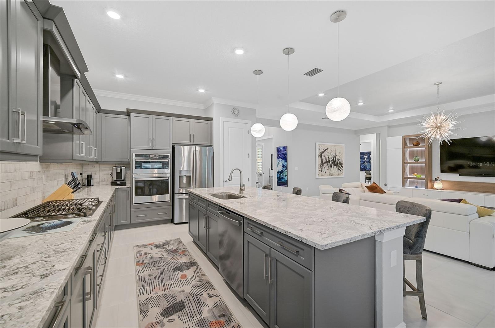 4940 SURFSIDE CIR, BRADENTON, FL, 34211