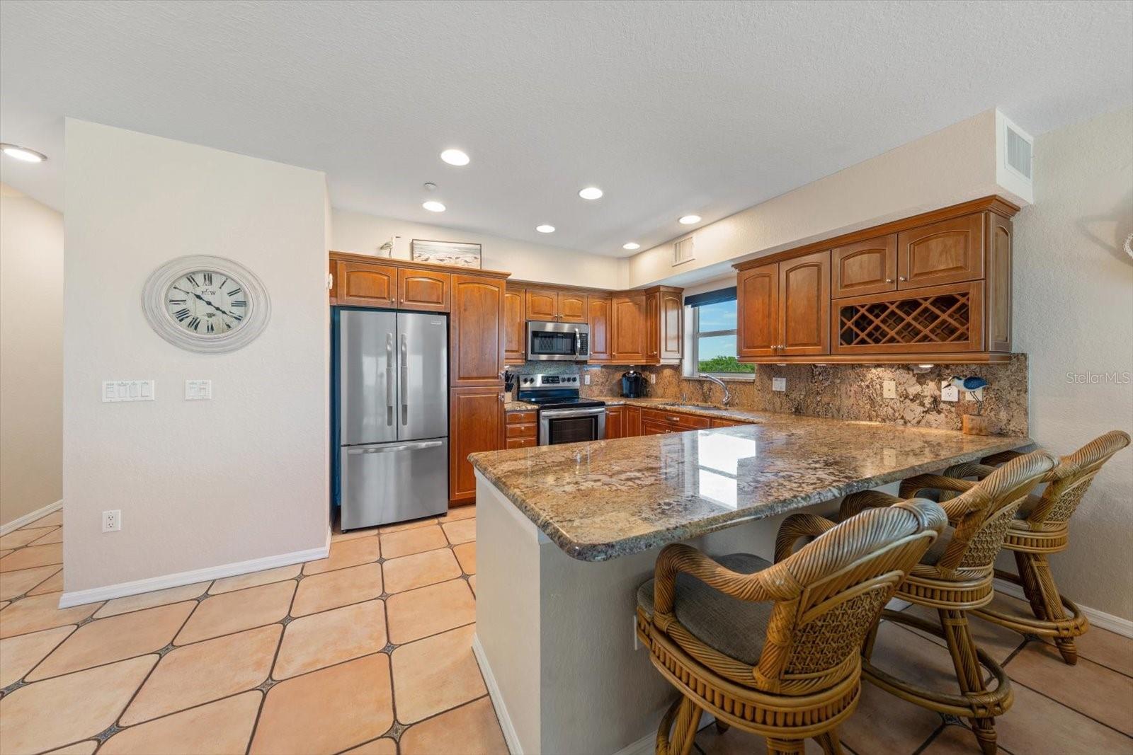 102 GULF BLVD #401, INDIAN ROCKS BEACH, FL, 33785