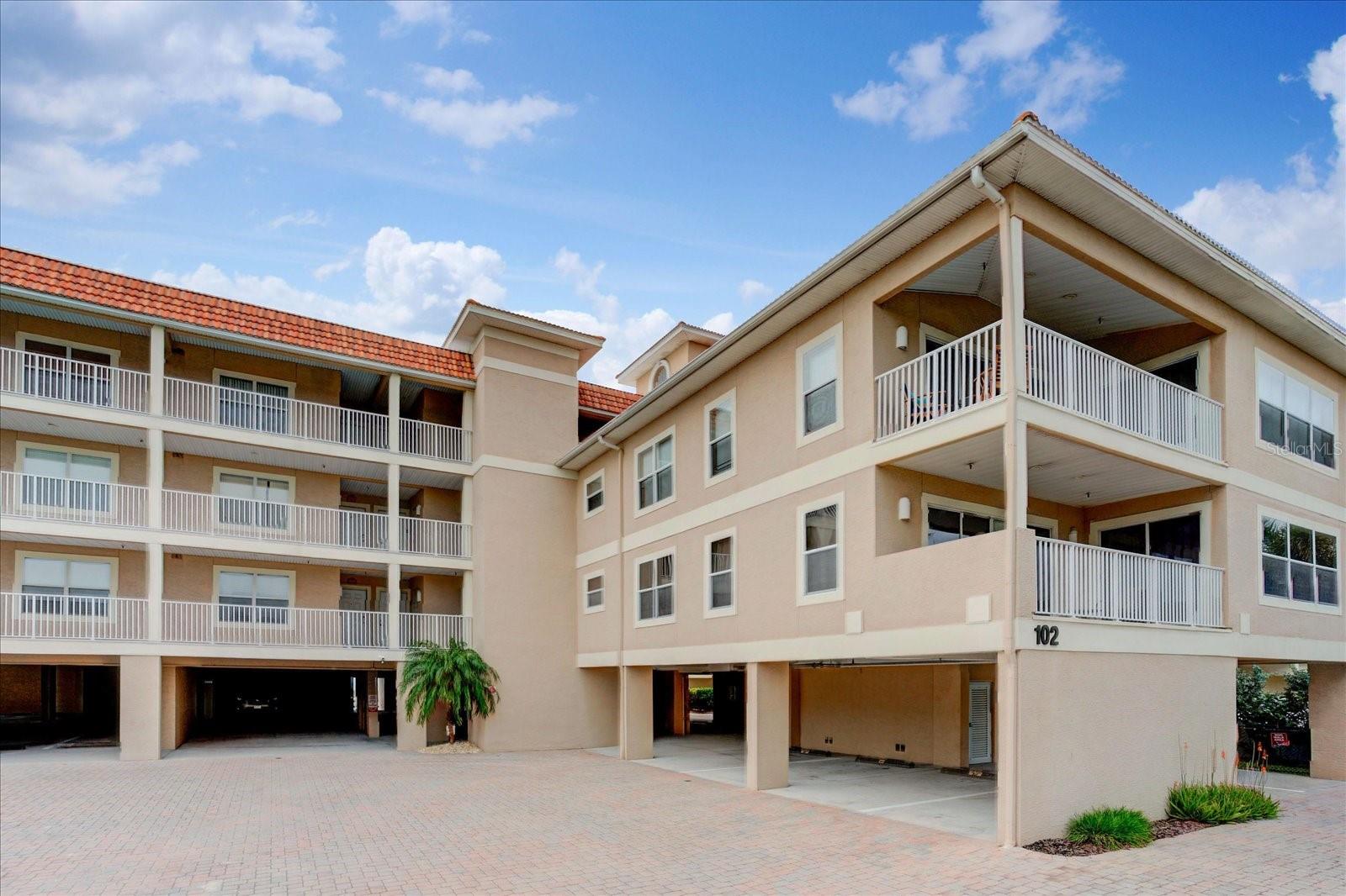 102 GULF BLVD #401, INDIAN ROCKS BEACH, FL, 33785
