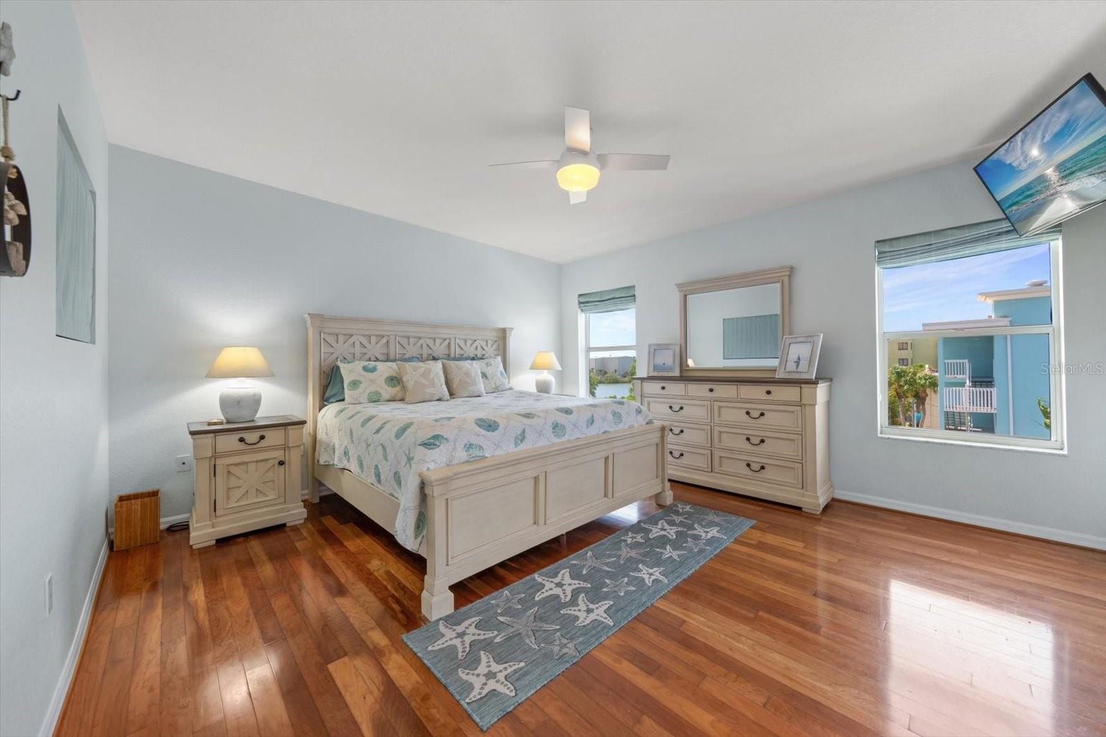102 GULF BLVD #401, INDIAN ROCKS BEACH, FL, 33785