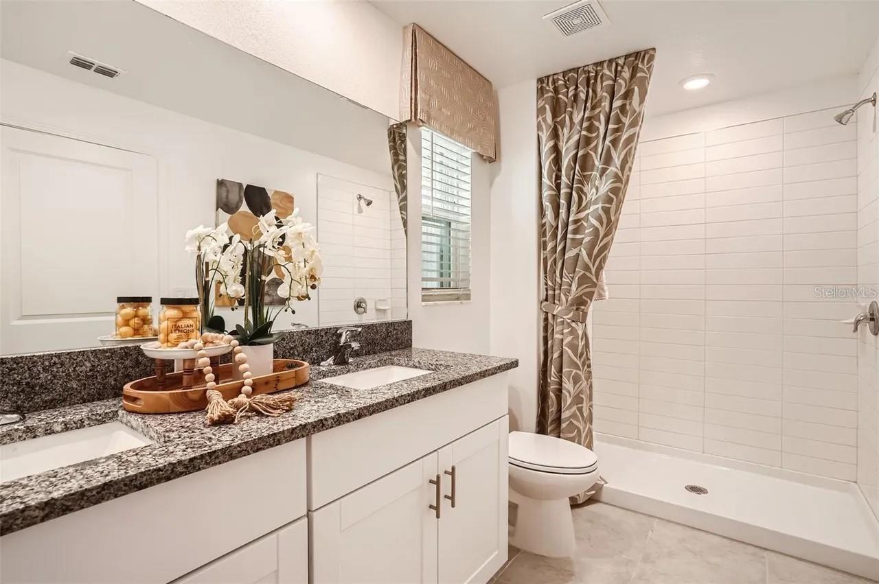 8347 CRESCENT OAKS DR, NEW PORT RICHEY, FL, 34655