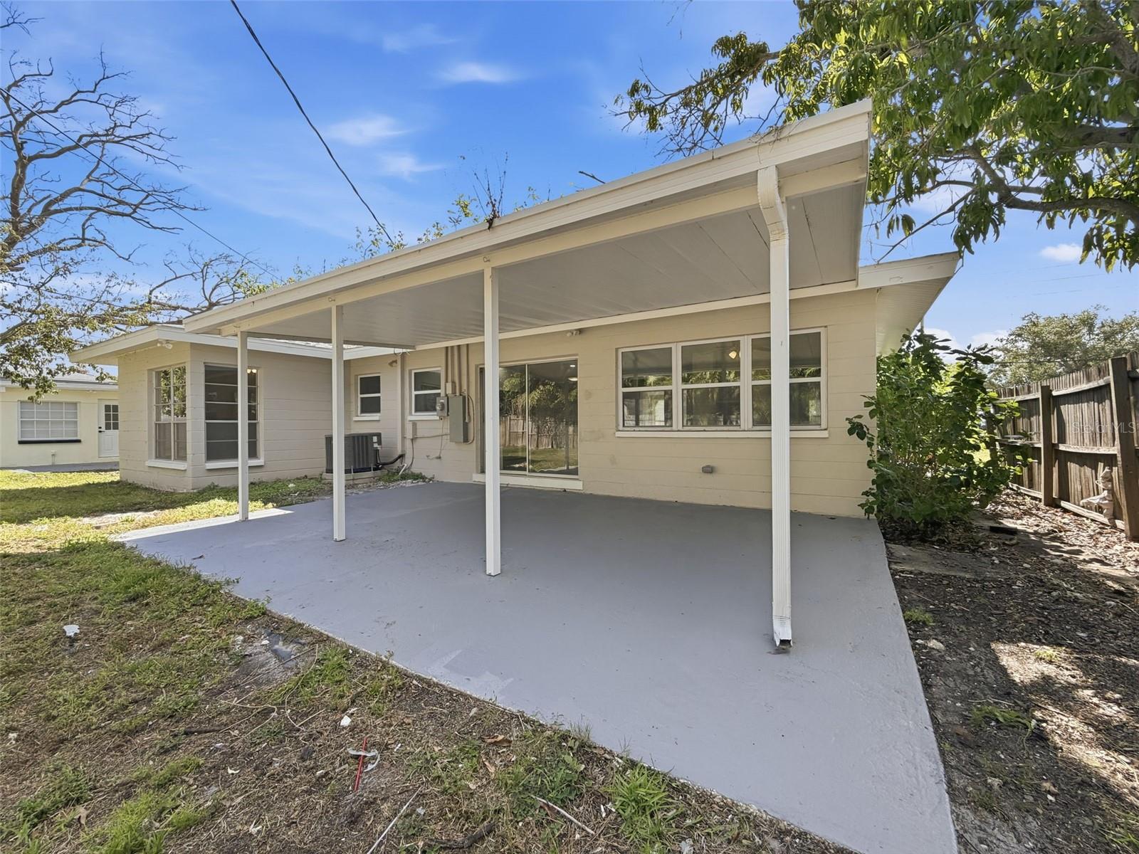 4221 SHORE ACRES BLVD NE, ST PETERSBURG, FL, 33703