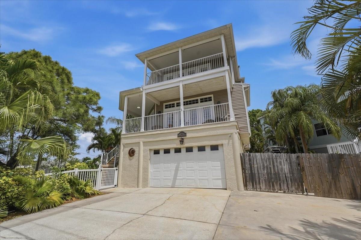 196 SHORE DR, PALM HARBOR, FL, 34683