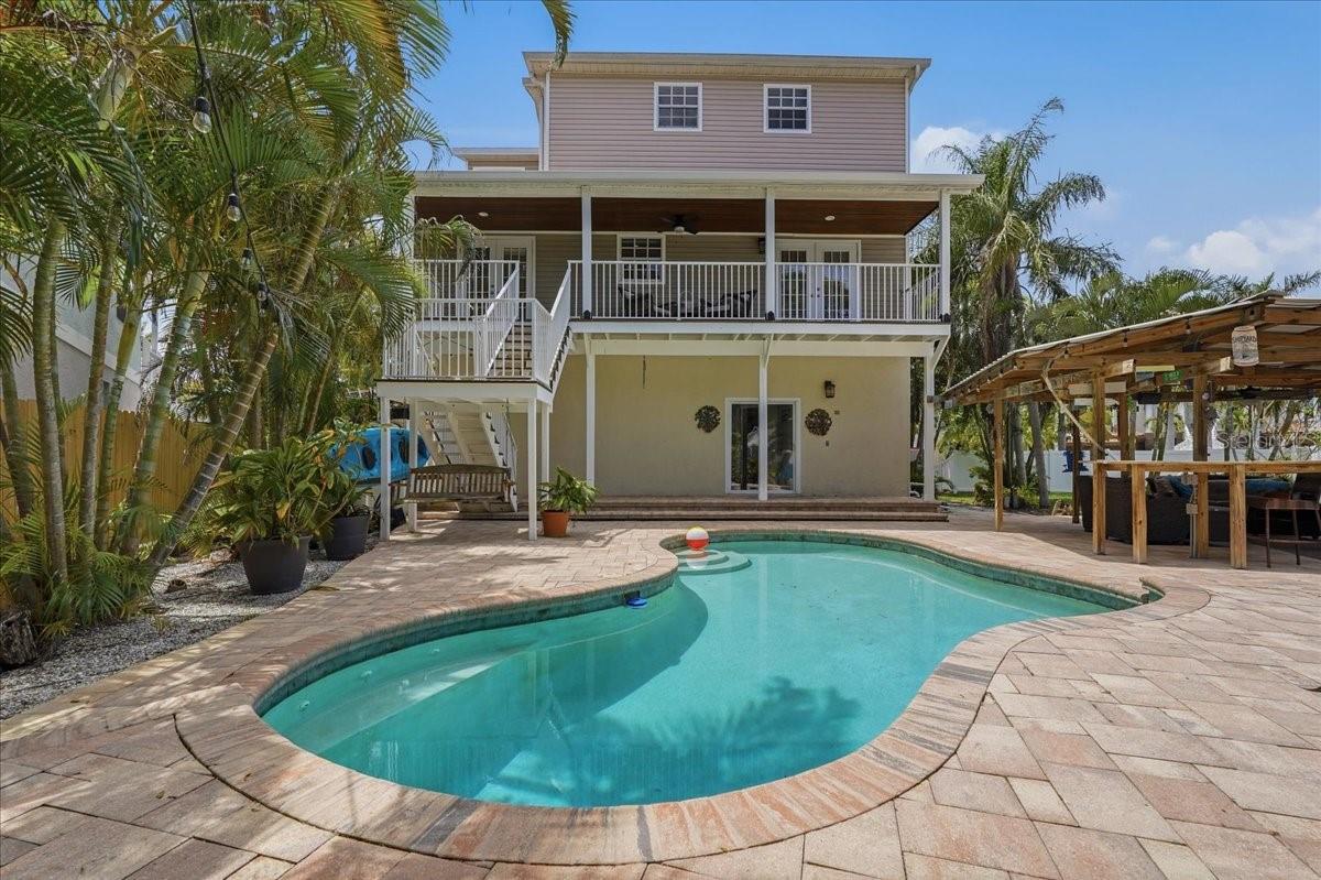 196 SHORE DR, PALM HARBOR, FL, 34683