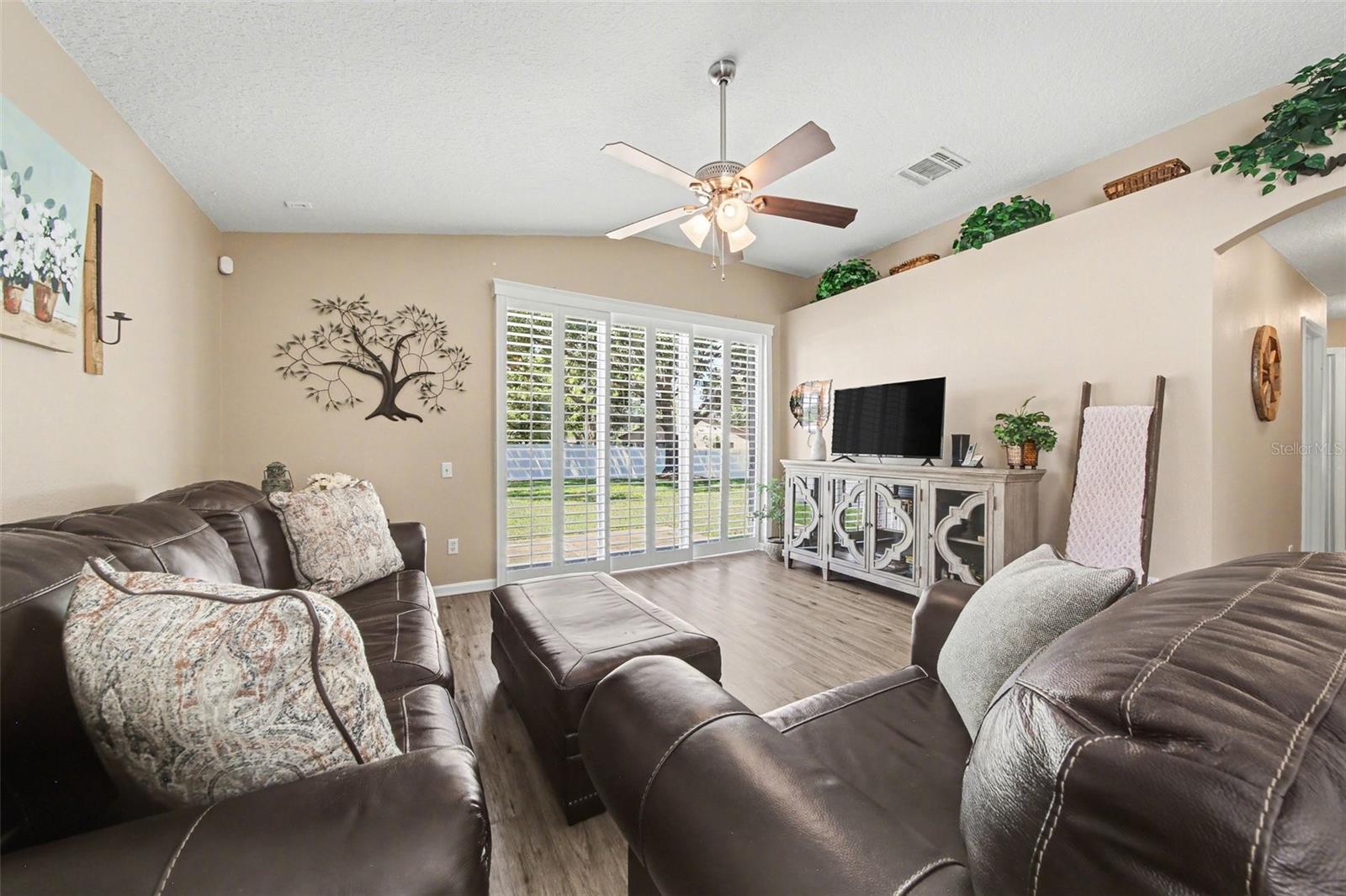 1823 LAUREL BROOK LOOP, CASSELBERRY, FL, 32707