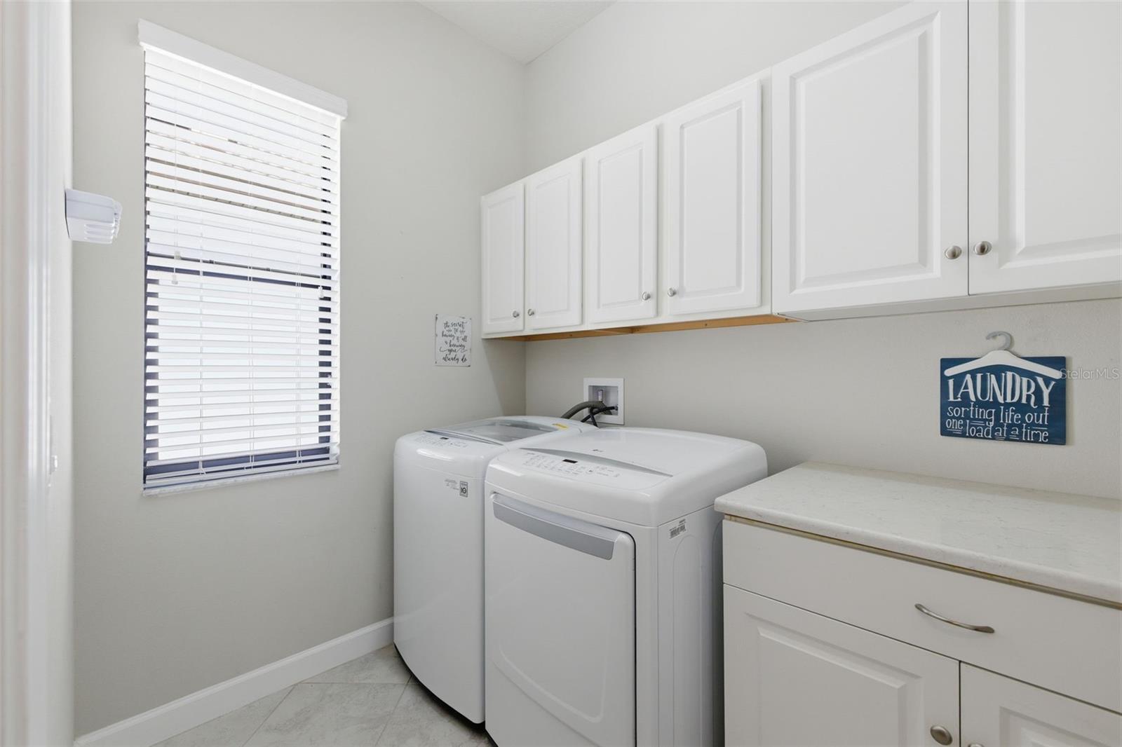 5410 STORY GRASS CT, WIMAUMA, FL, 33598