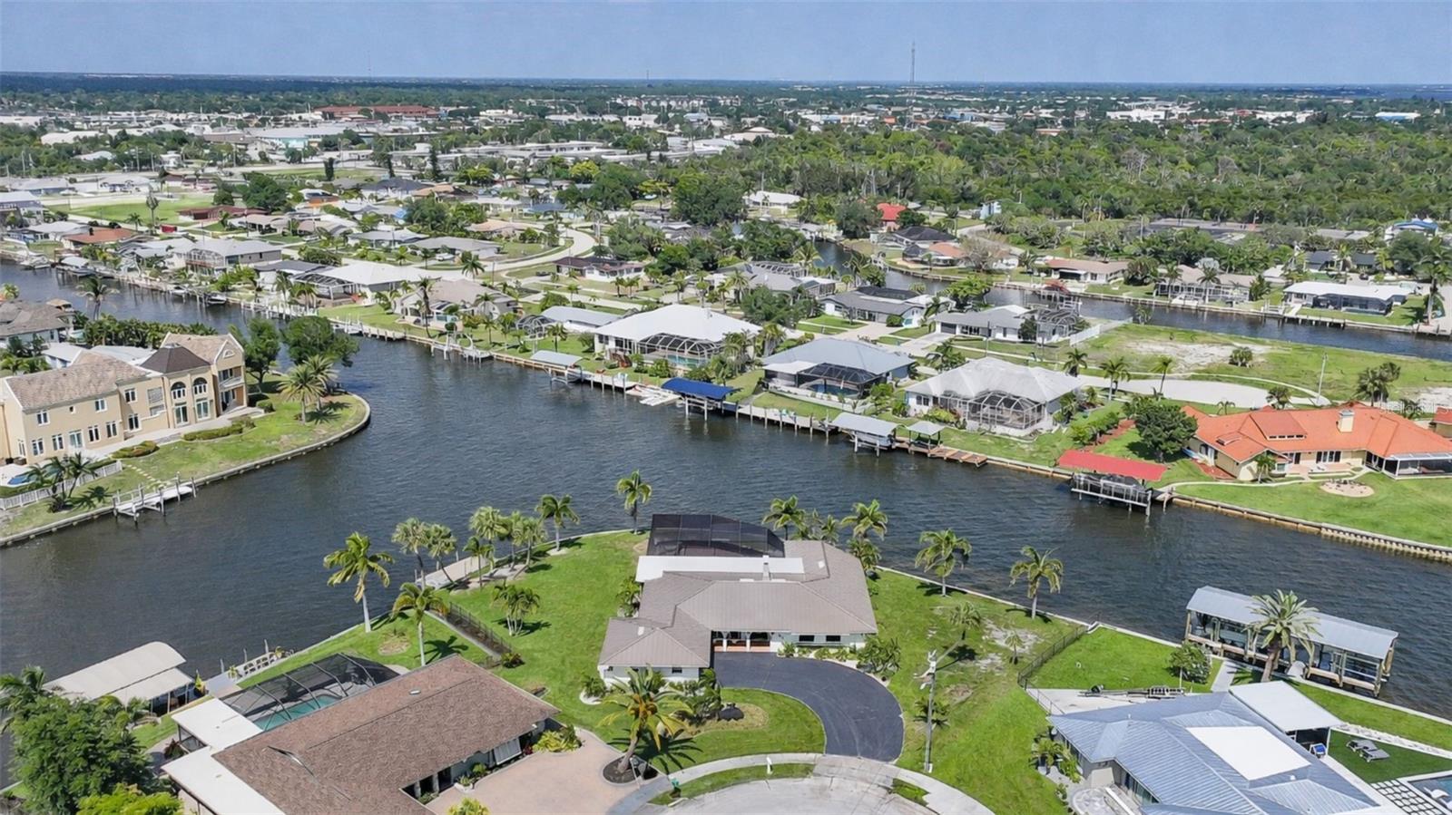 374 SEVERIN RD SE, PORT CHARLOTTE, FL, 33952