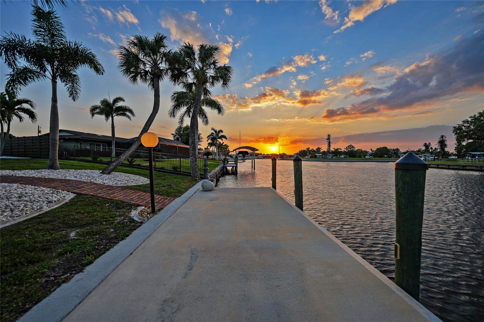 374 SEVERIN RD SE, PORT CHARLOTTE, FL, 33952