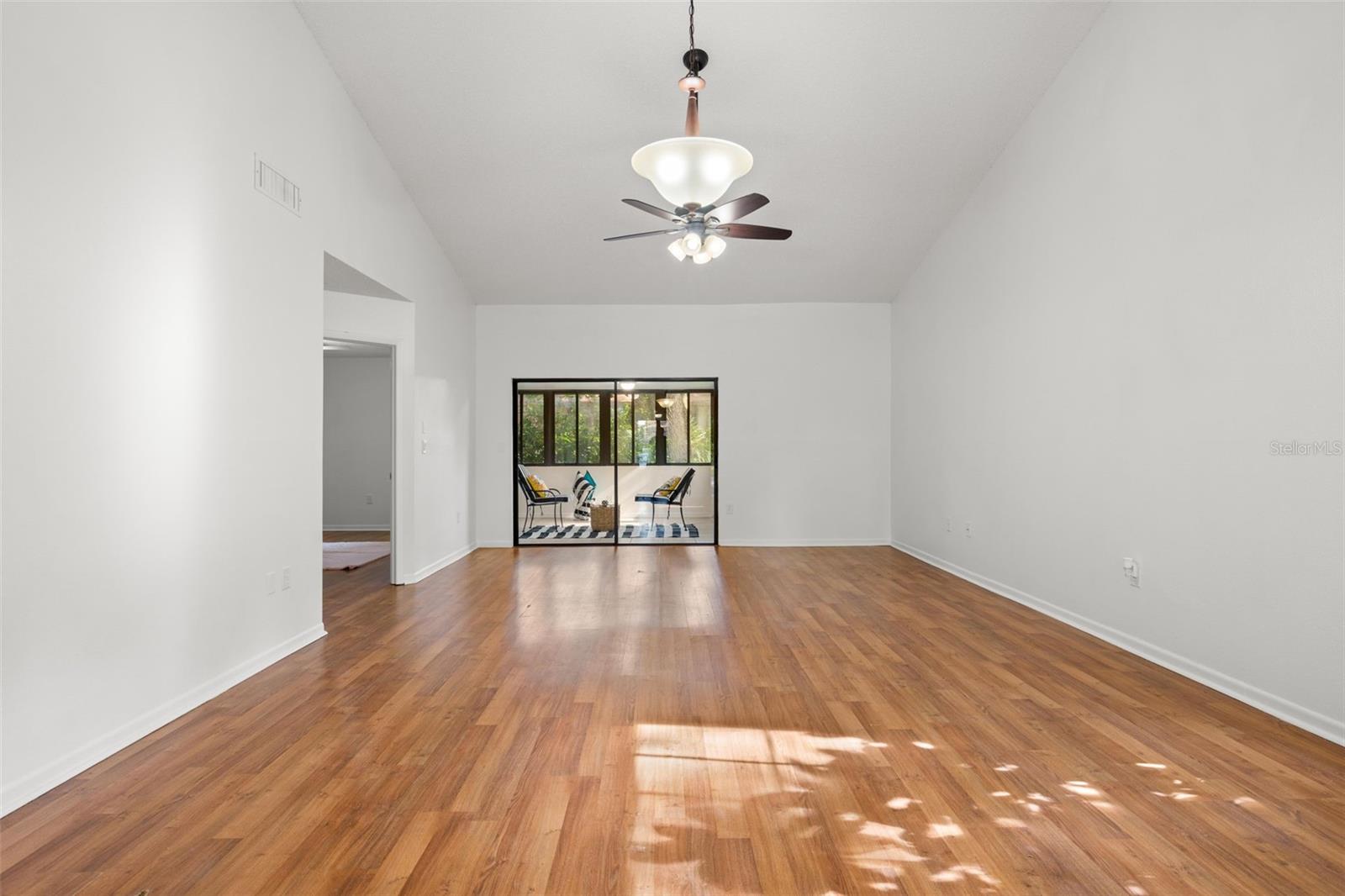 2668 BENTLEY DR, PALM HARBOR, FL, 34684