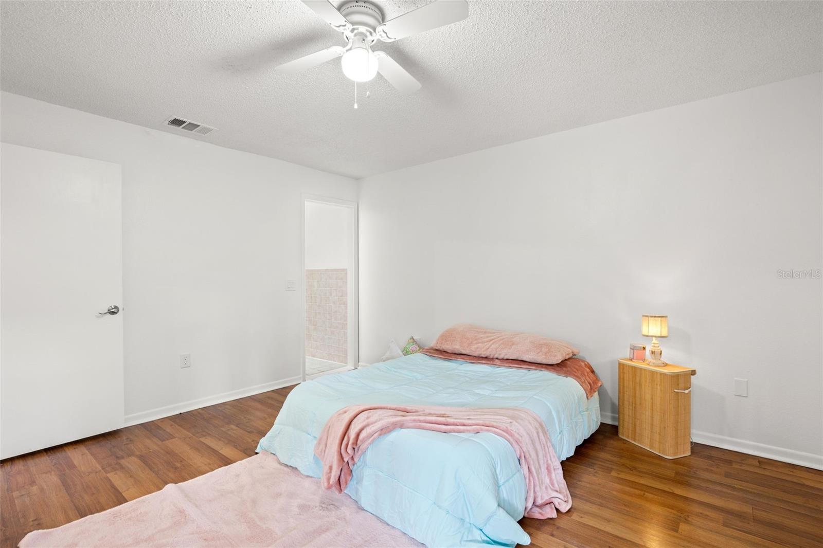 2668 BENTLEY DR, PALM HARBOR, FL, 34684