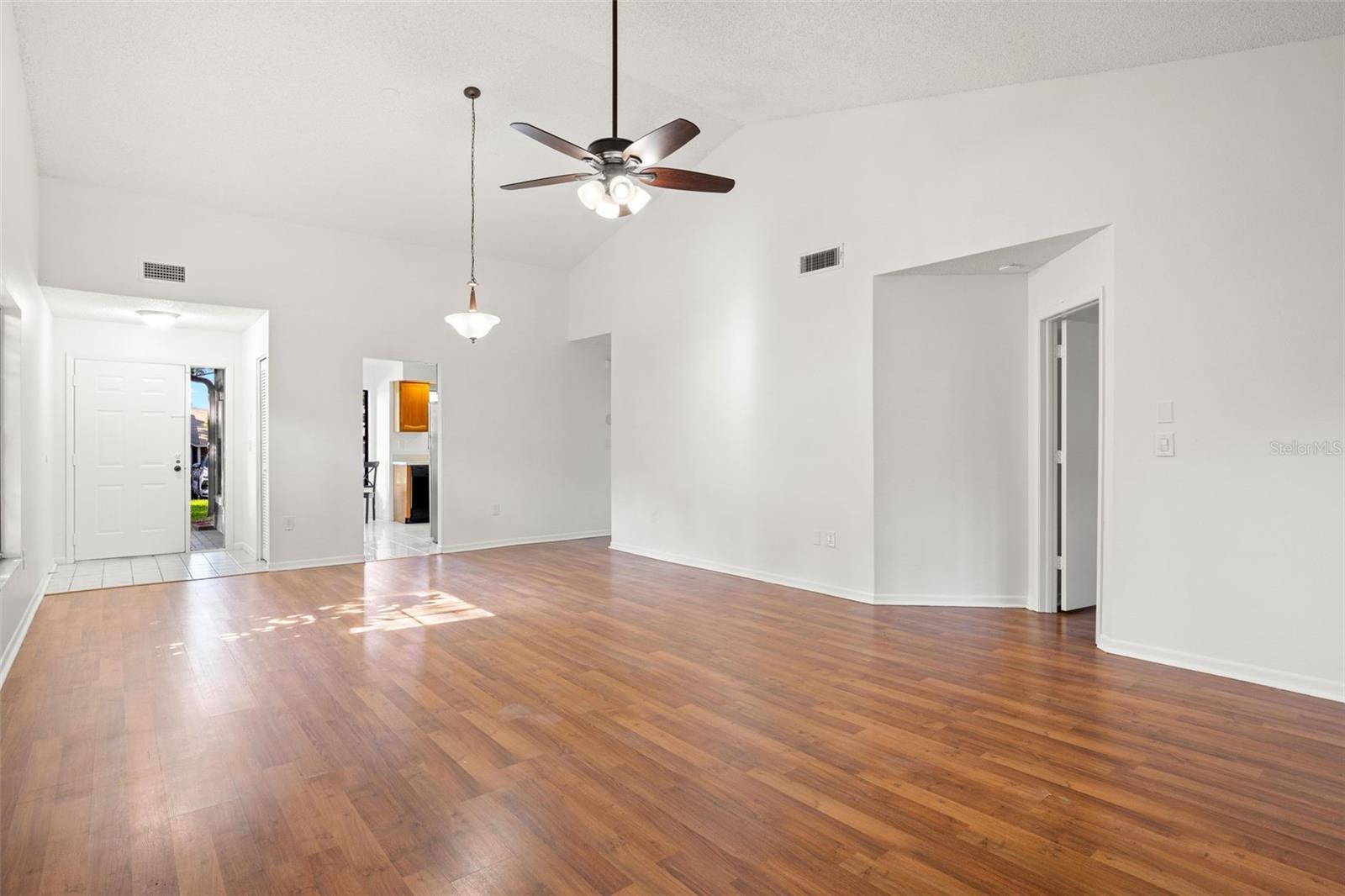 2668 BENTLEY DR, PALM HARBOR, FL, 34684