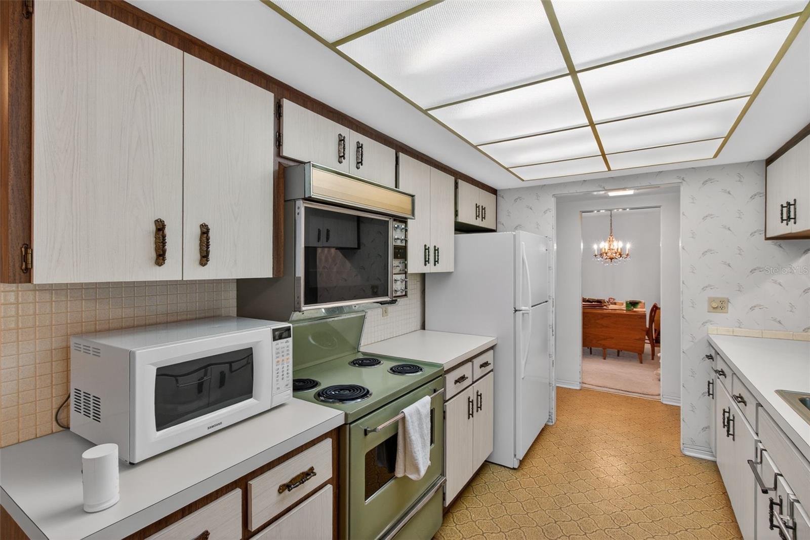 13222 98TH AVE, SEMINOLE, FL, 33776