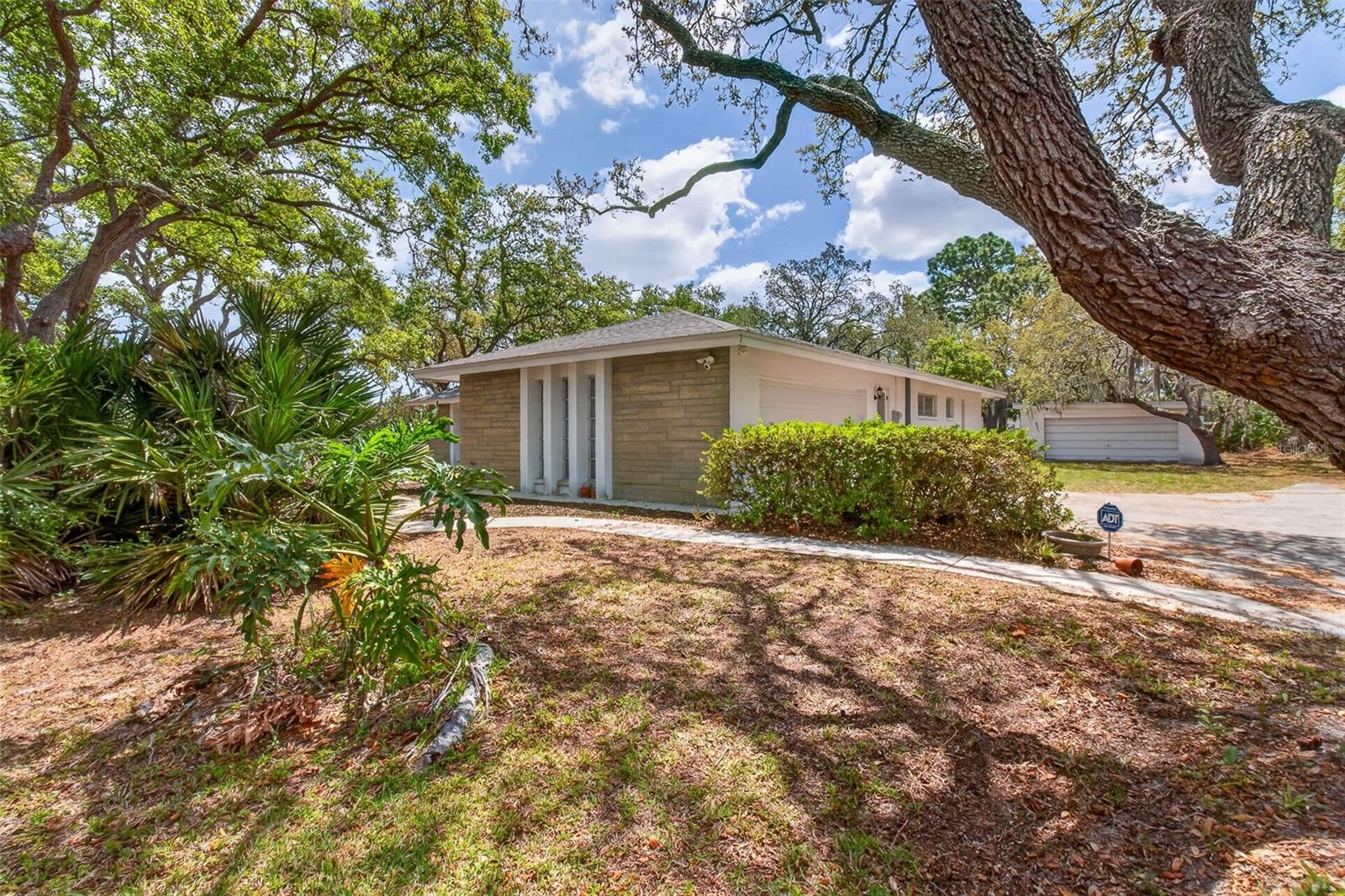 13222 98TH AVE, SEMINOLE, FL, 33776