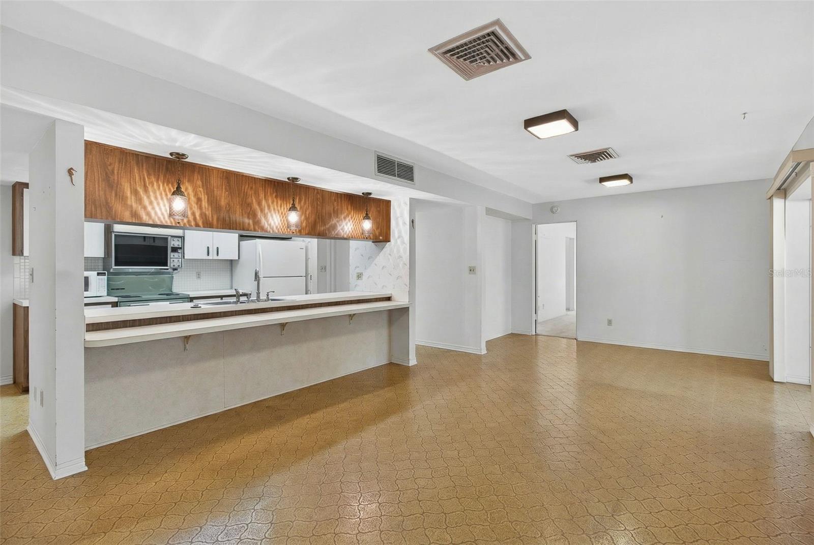 13222 98TH AVE, SEMINOLE, FL, 33776