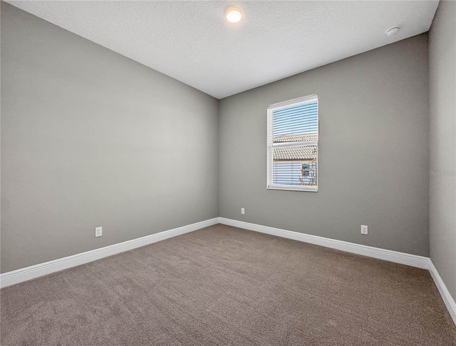 1673 SUTTONSET TRL, ZEPHYRHILLS, FL, 33541