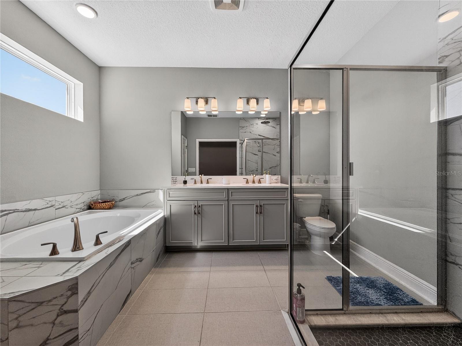 1673 SUTTONSET TRL, ZEPHYRHILLS, FL, 33541