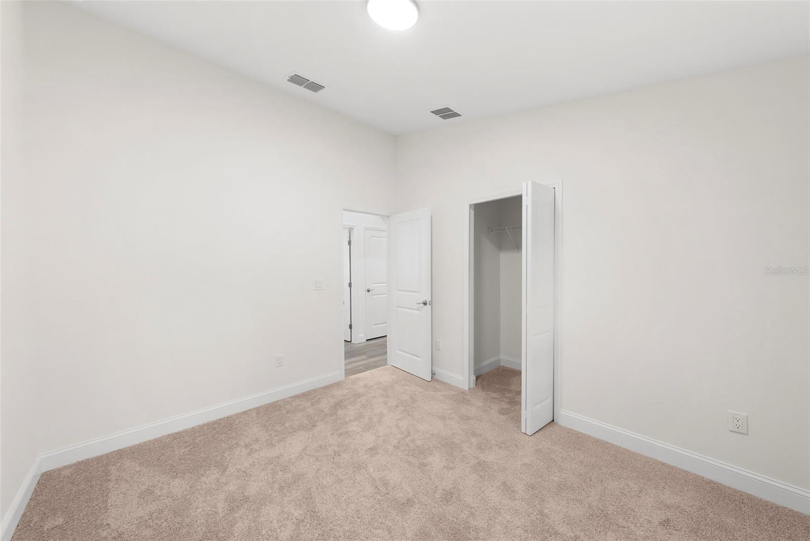 5062 80TH LN N, ST PETERSBURG, FL, 33709