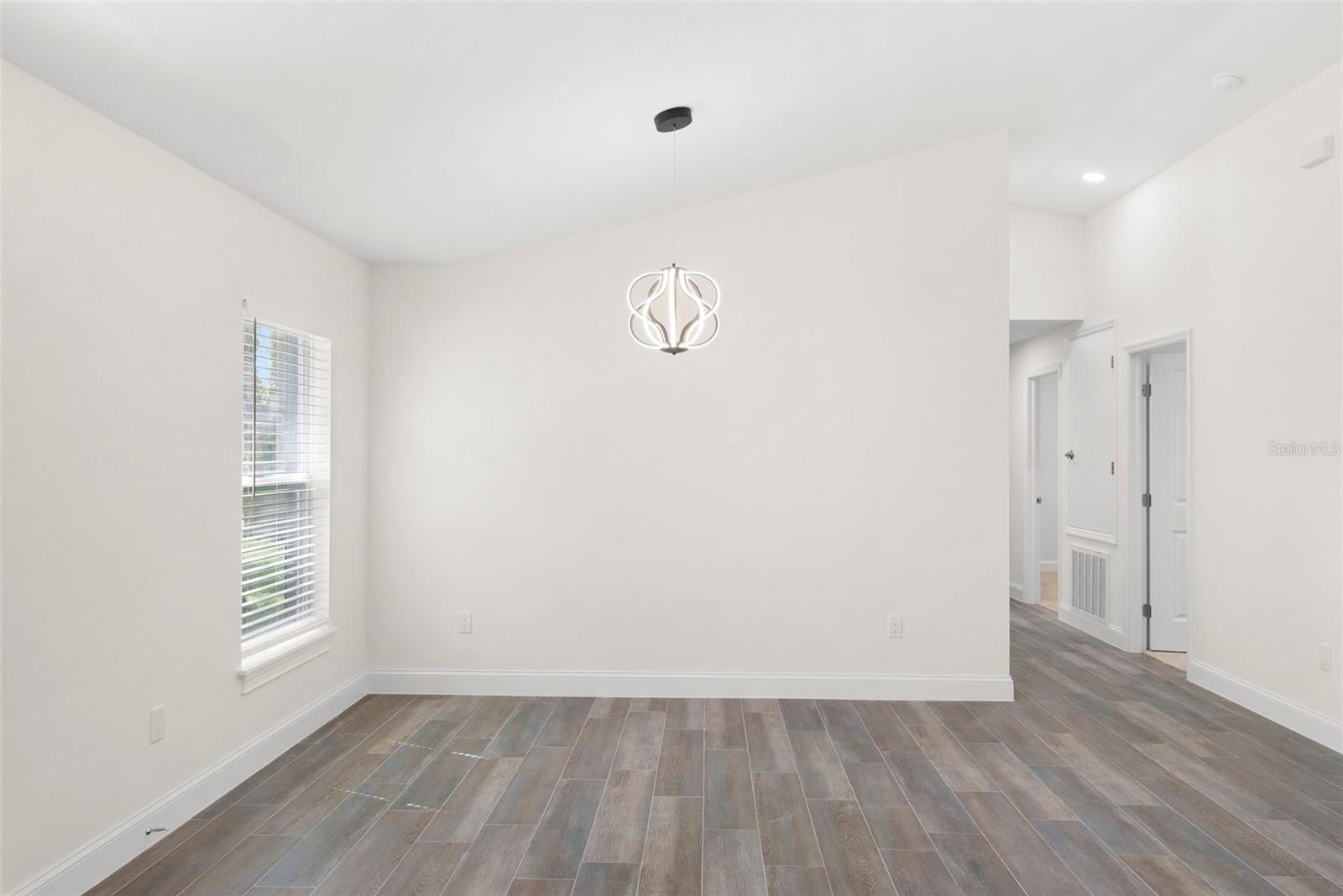 5062 80TH LN N, ST PETERSBURG, FL, 33709