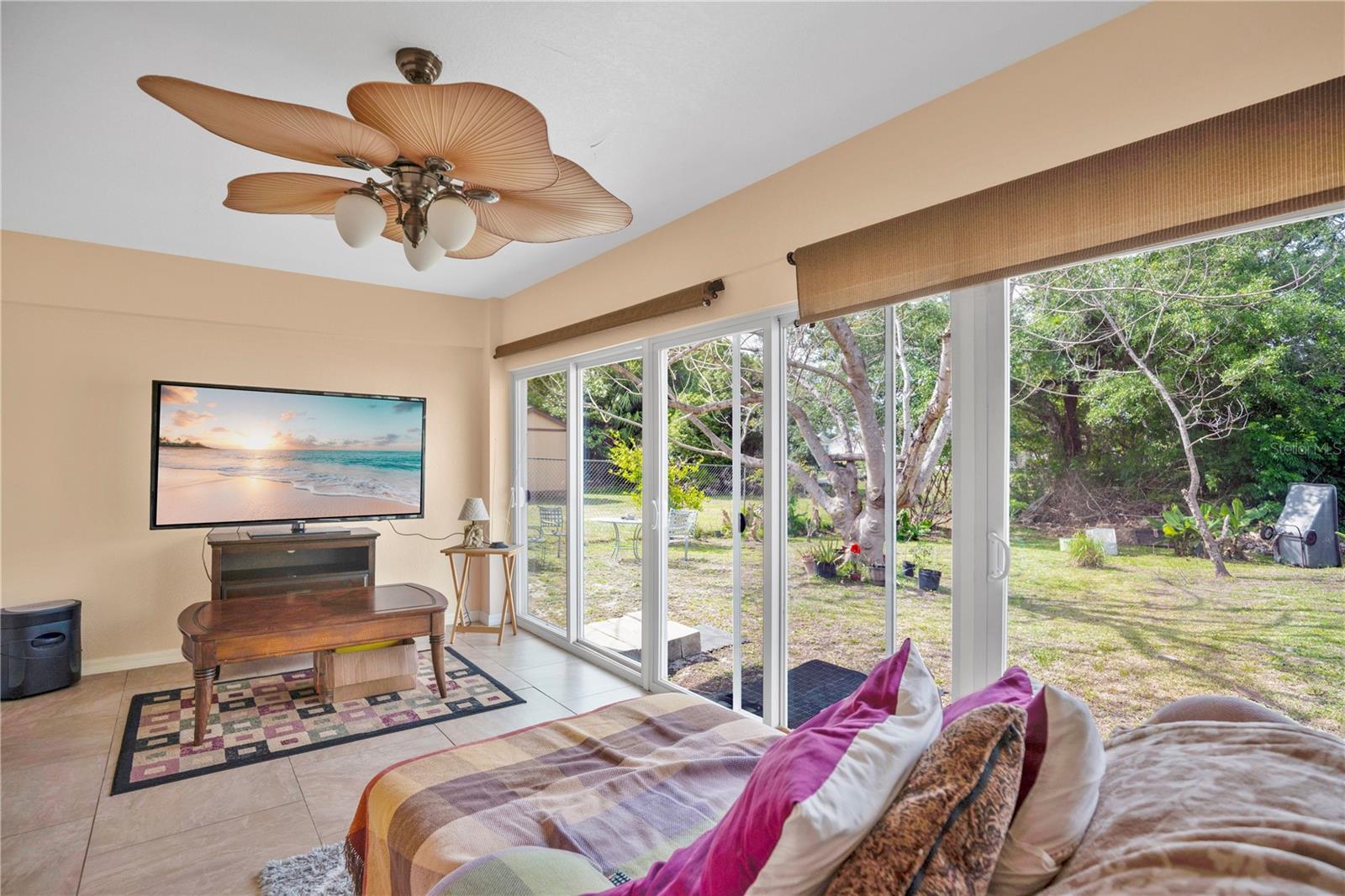 18 ANGELES RD, DEBARY, FL, 32713