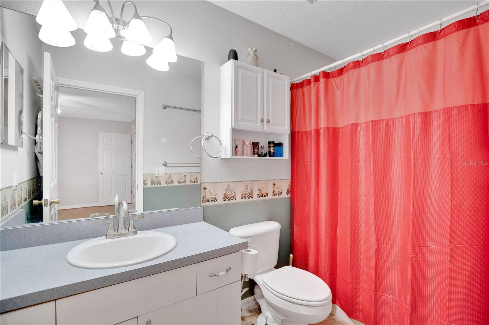 18 ANGELES RD, DEBARY, FL, 32713