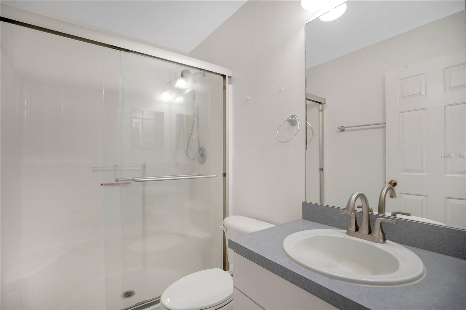 18 ANGELES RD, DEBARY, FL, 32713