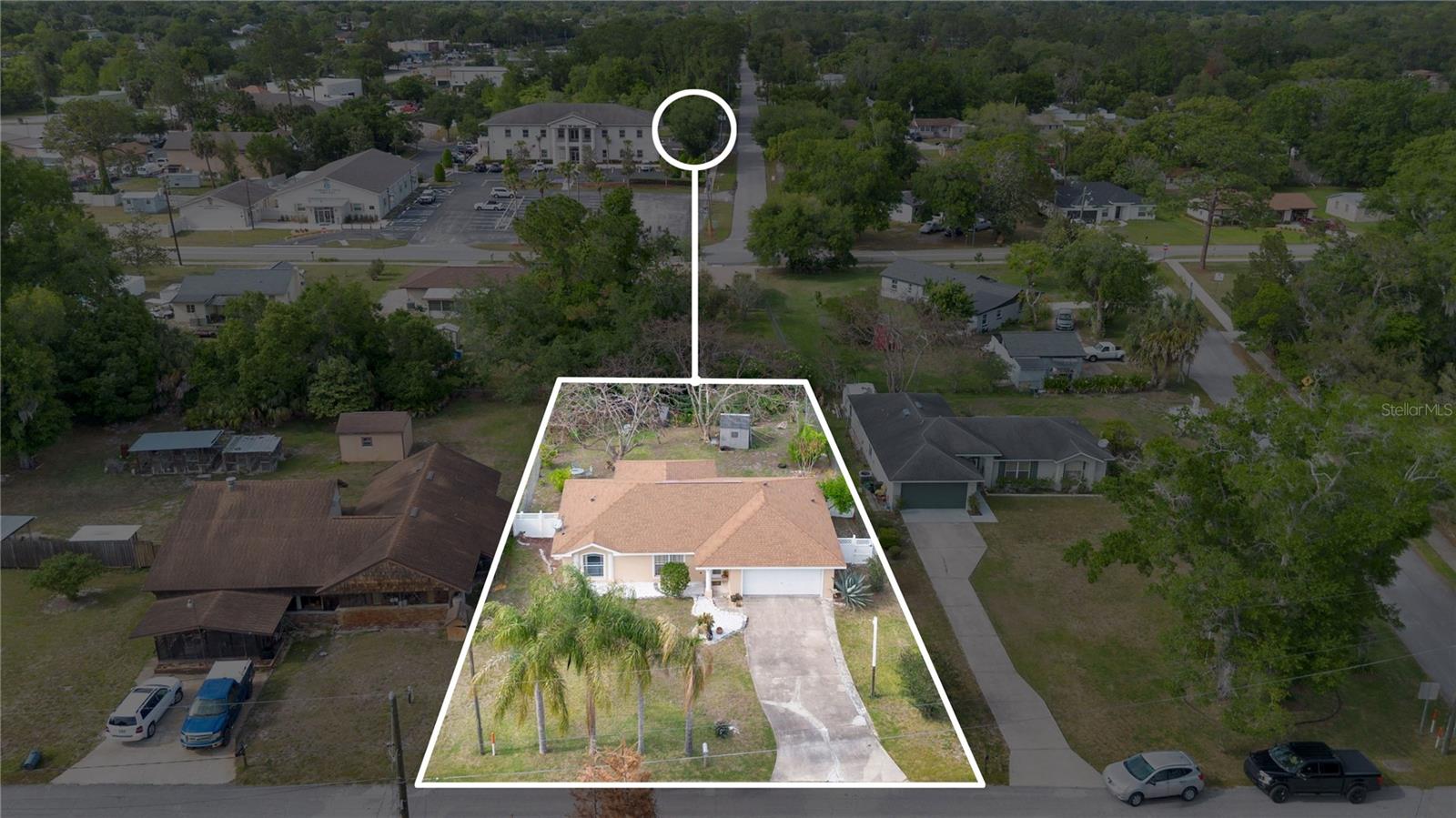 18 ANGELES RD, DEBARY, FL, 32713