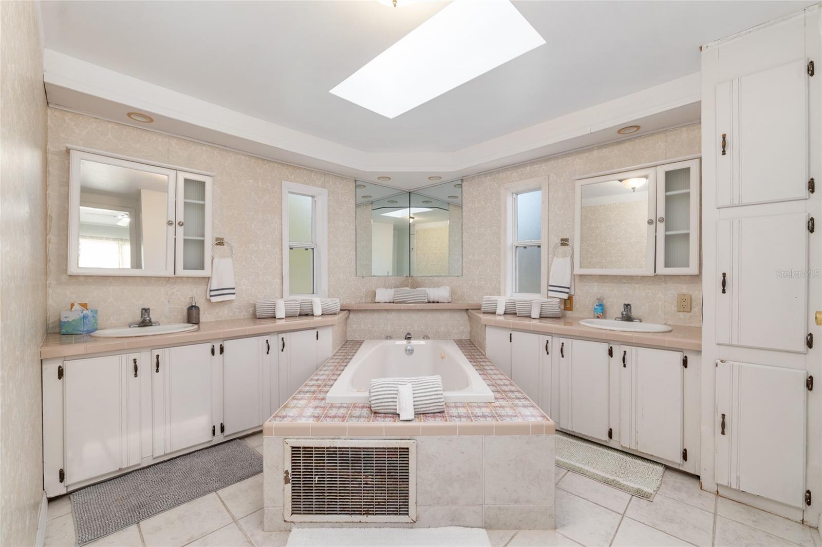 20361 1ST ST, MC INTOSH, FL, 32664