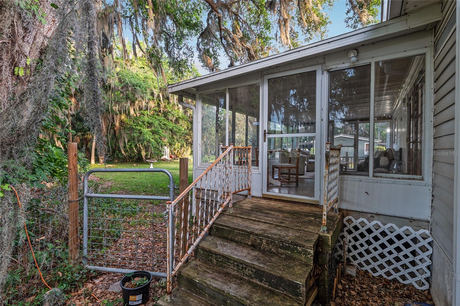 20361 1ST ST, MC INTOSH, FL, 32664