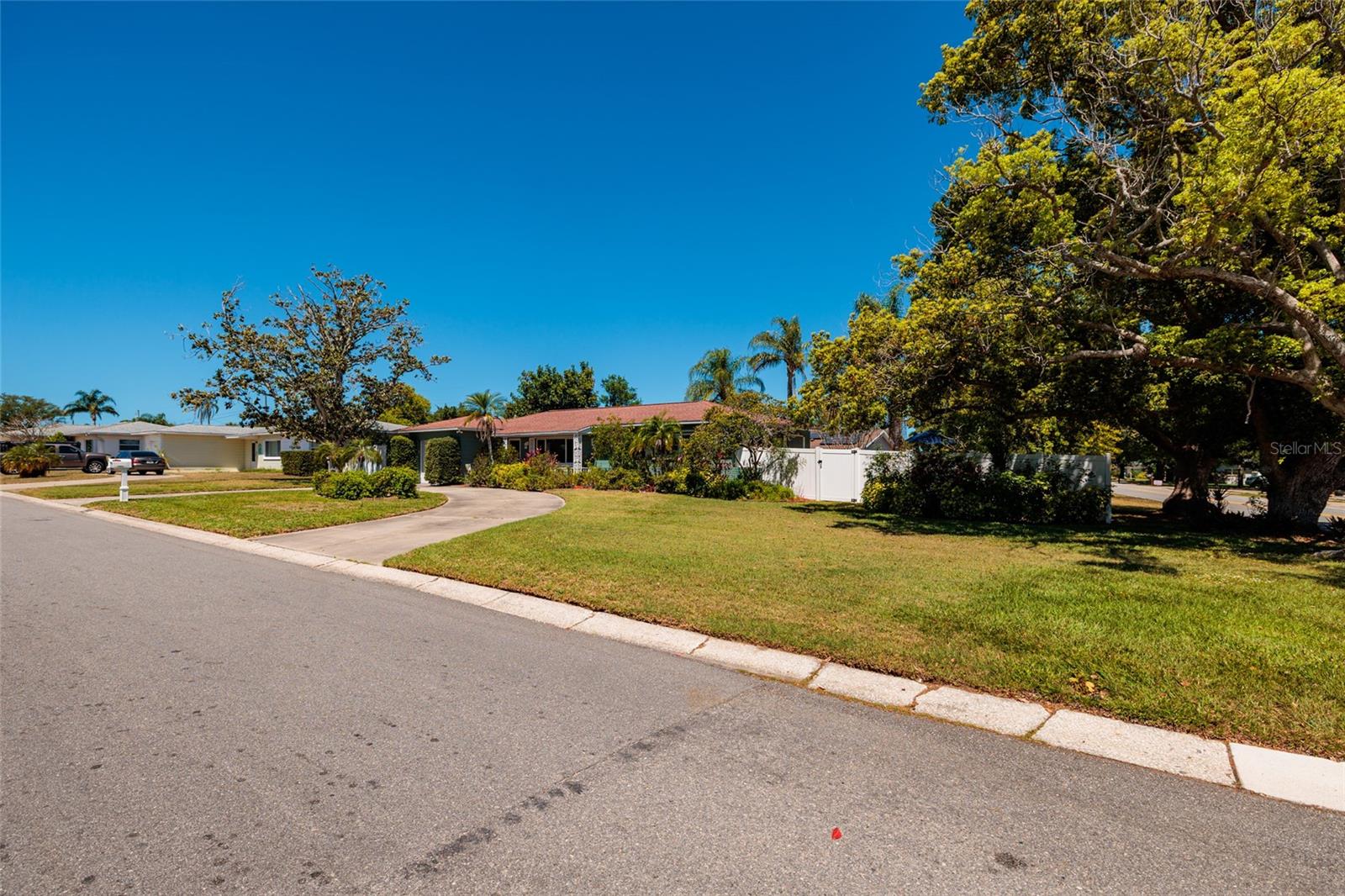 11623 84TH AVE, SEMINOLE, FL, 33772