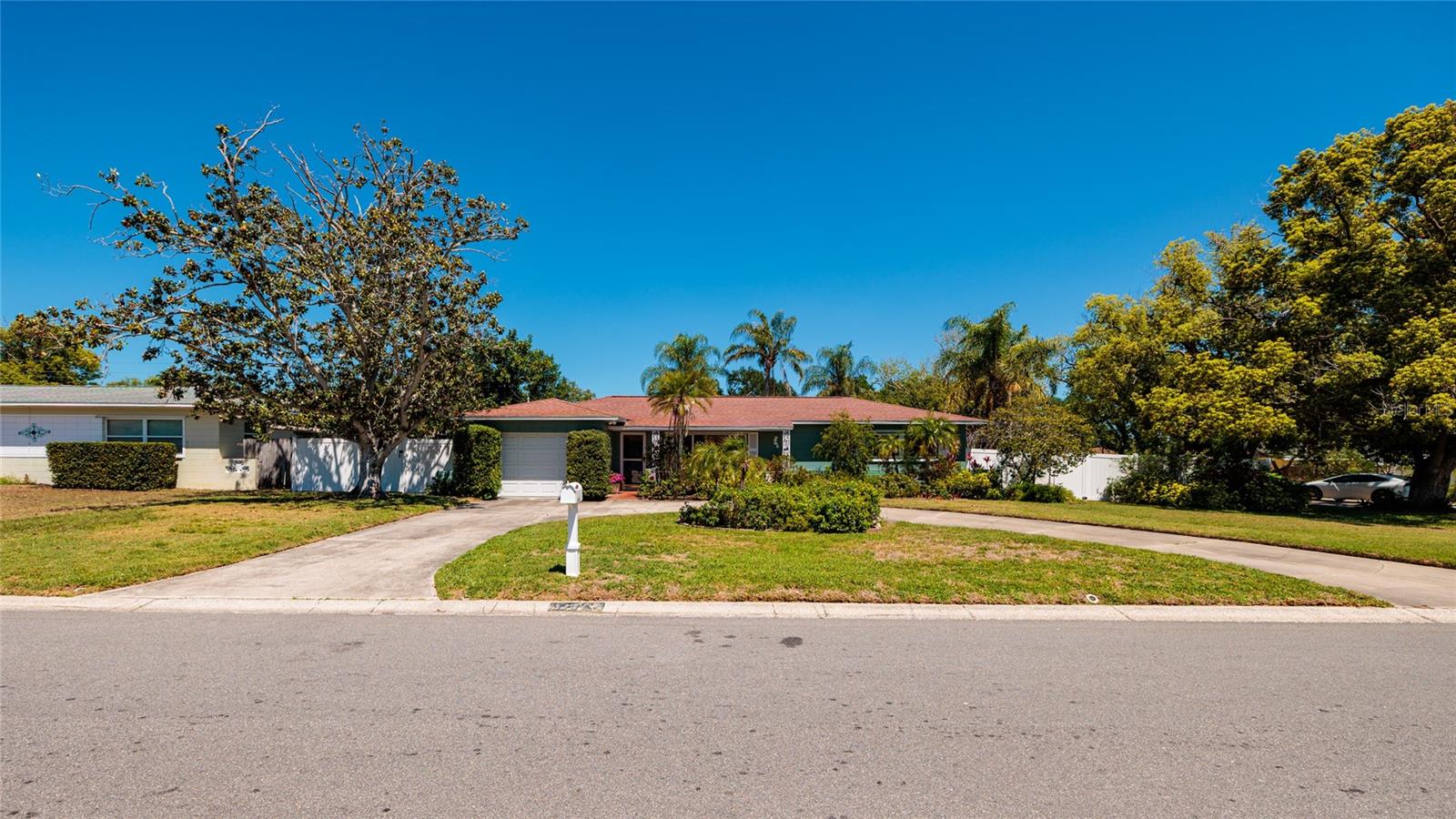 11623 84TH AVE, SEMINOLE, FL, 33772