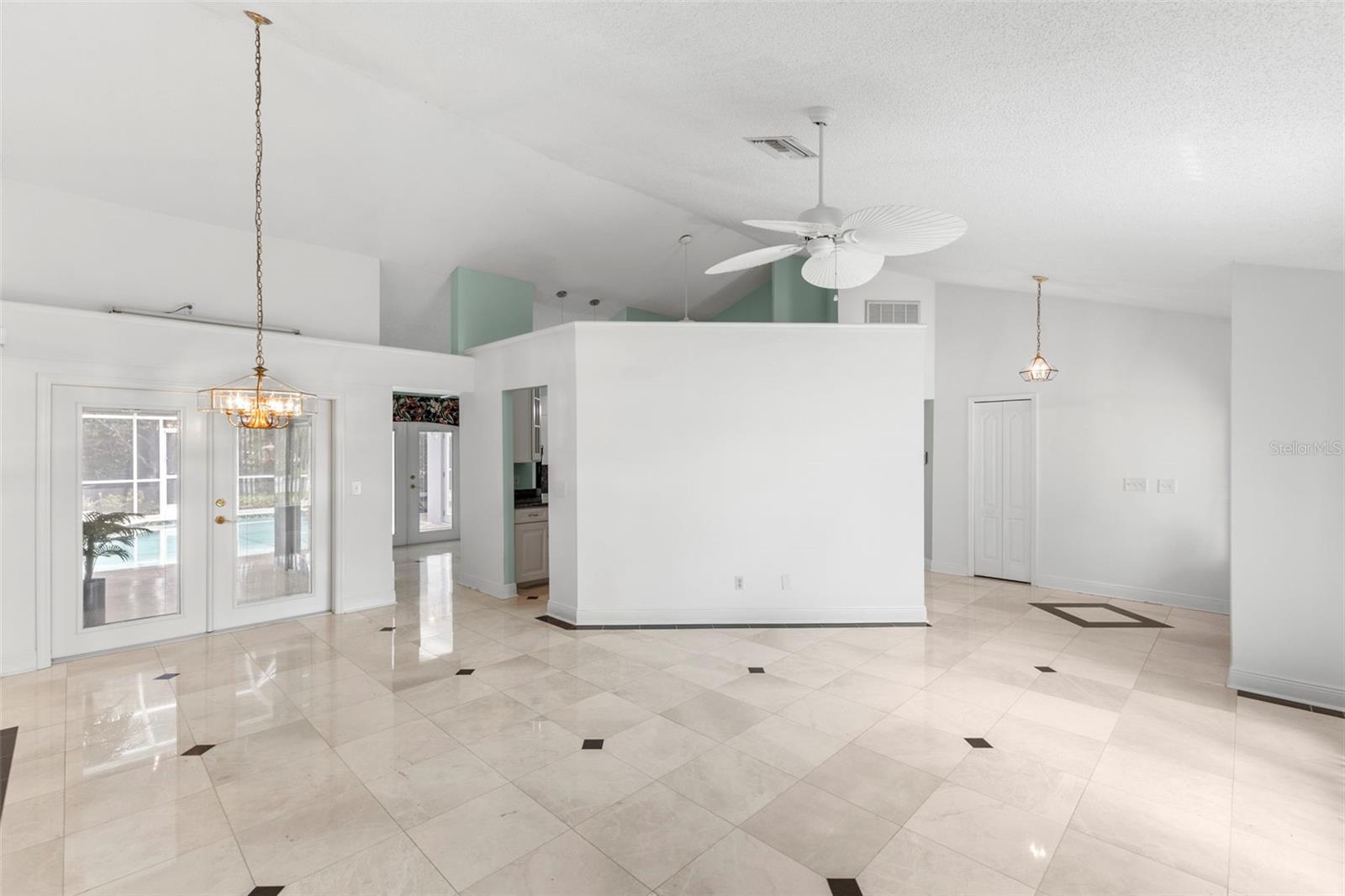 1404 OXFORDSHIRE CT, BRANDON, FL, 33510